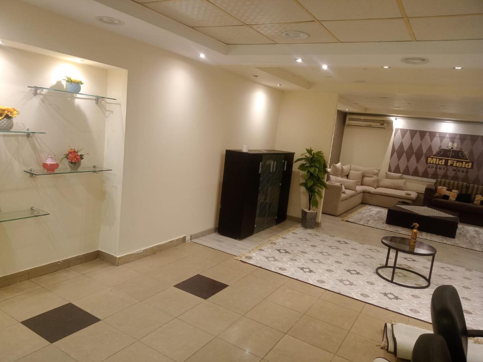 Sawyzen Aparthotel