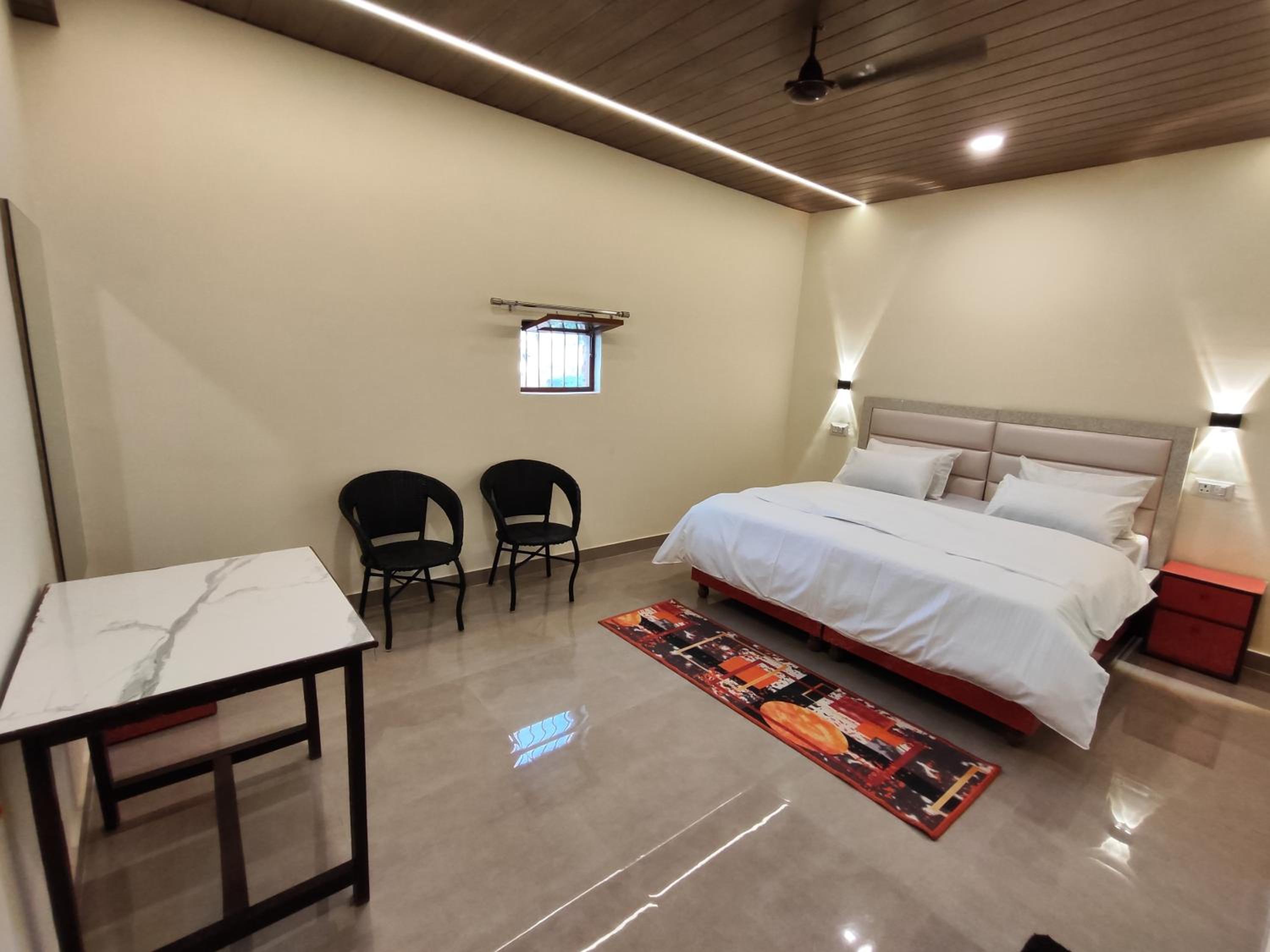 Sunrise Homestay Agra Near Taj Mahal