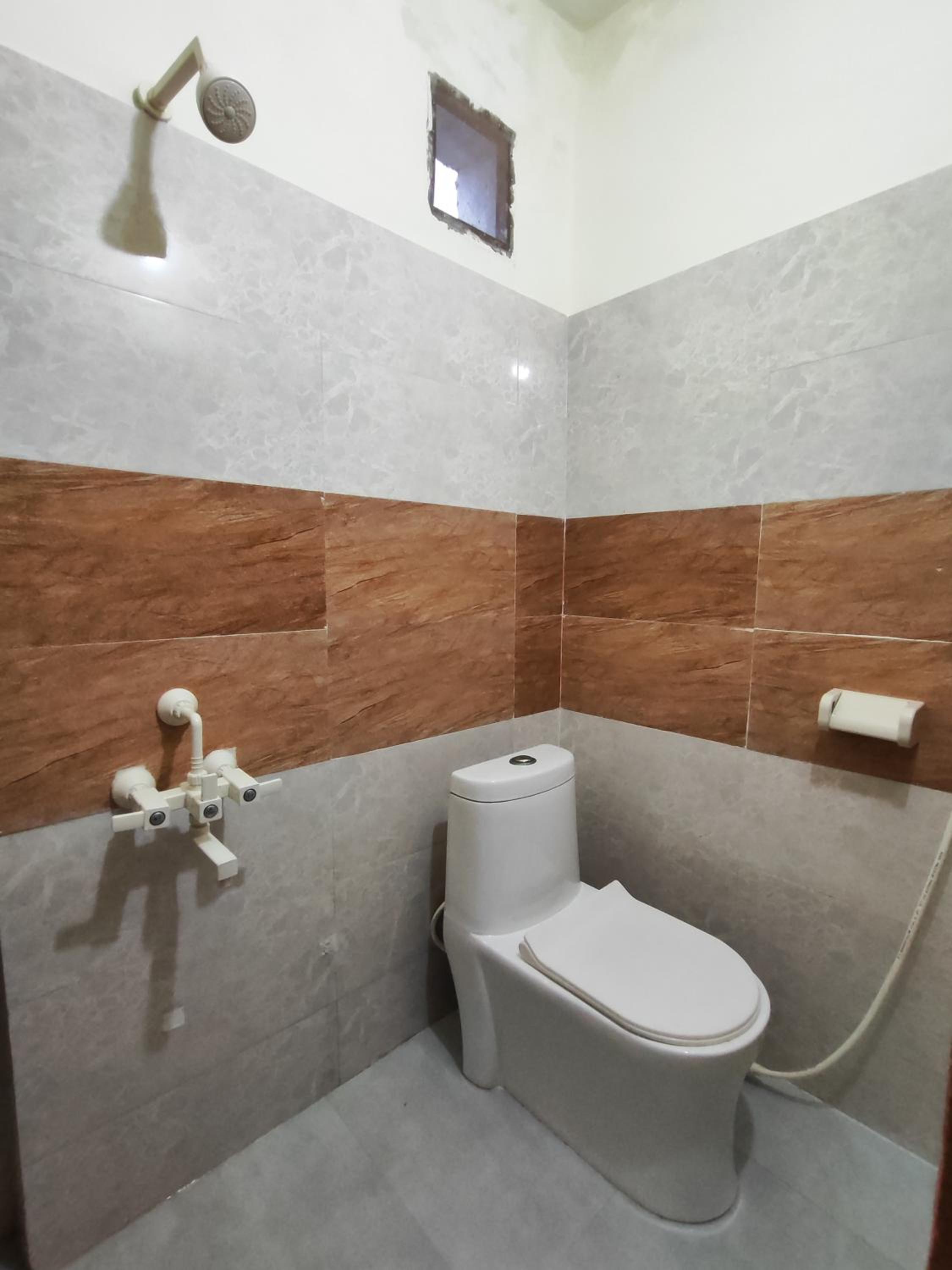 Sunrise Homestay Agra Near Taj Mahal