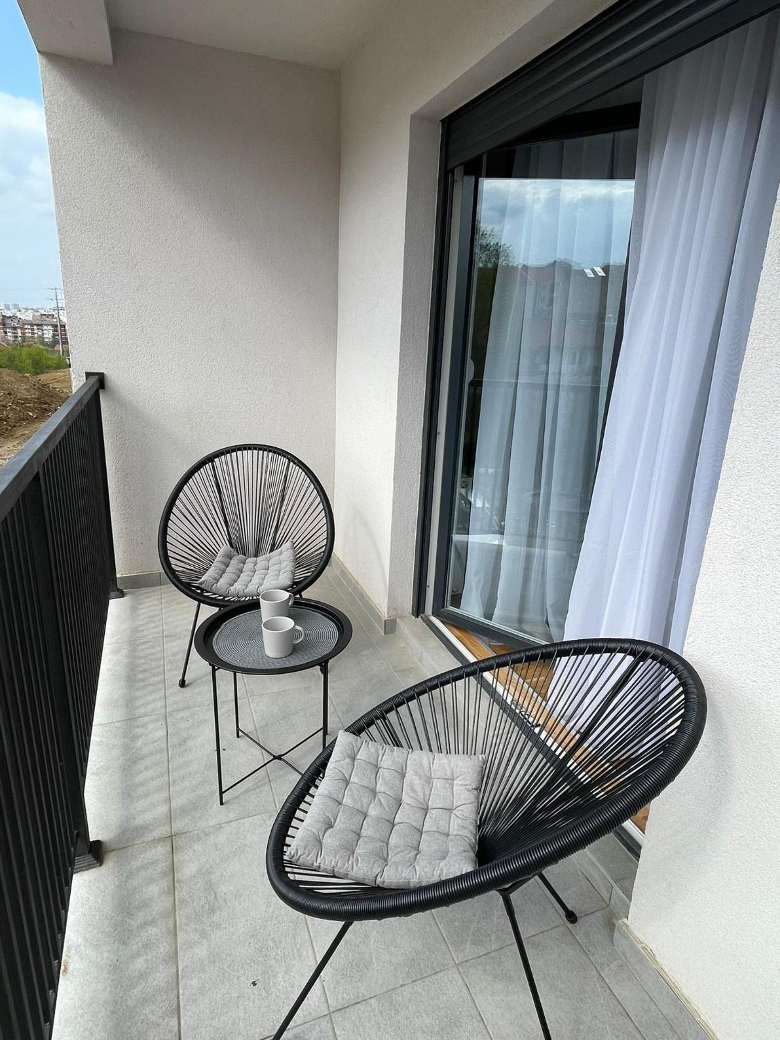 Cvetanov trg LUX 1 view 2