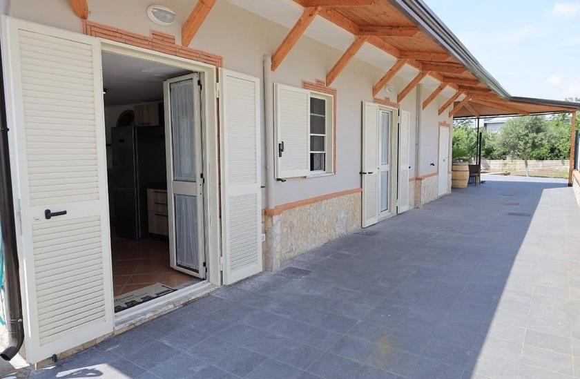 Pars Domus Romantic Suite con Jacuzzi e Parcheggio privati view 2