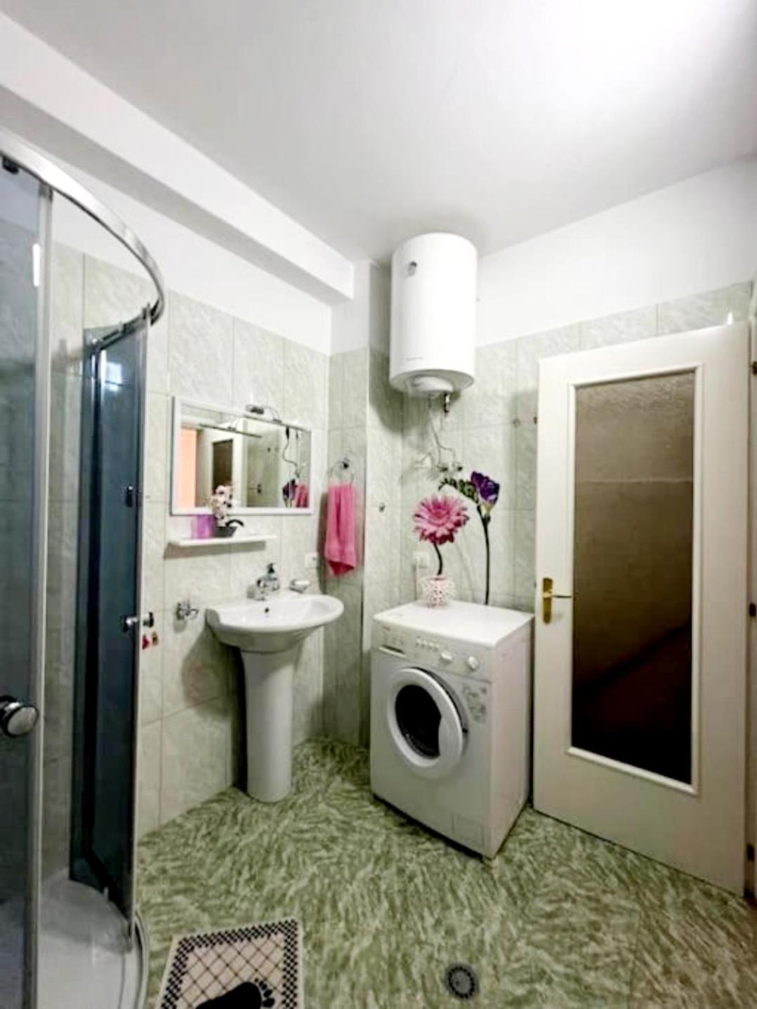 Happy stories' apartment in city centre