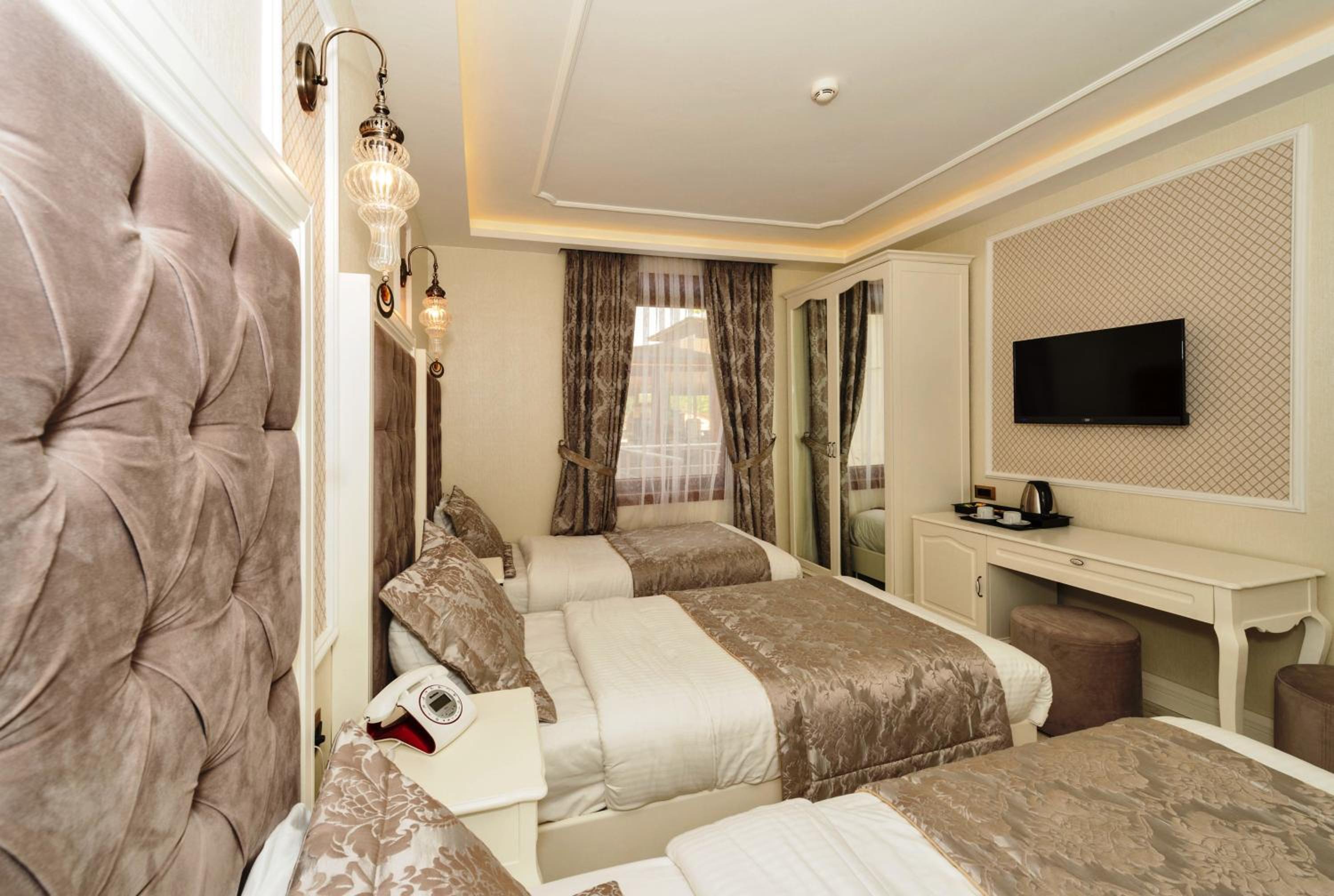 Zeynep Sultan Hotel - Image 25