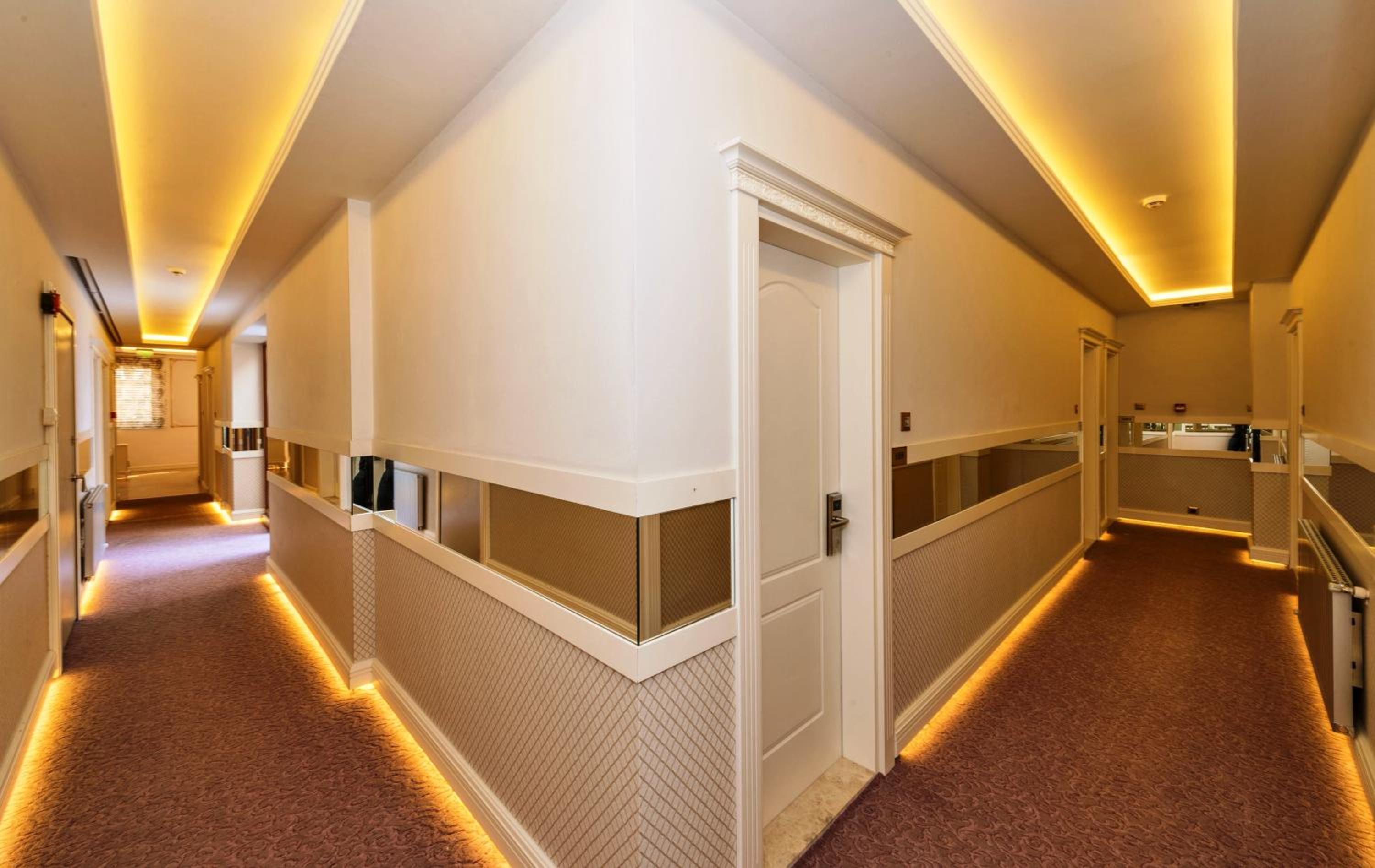 Zeynep Sultan Hotel - Image 55