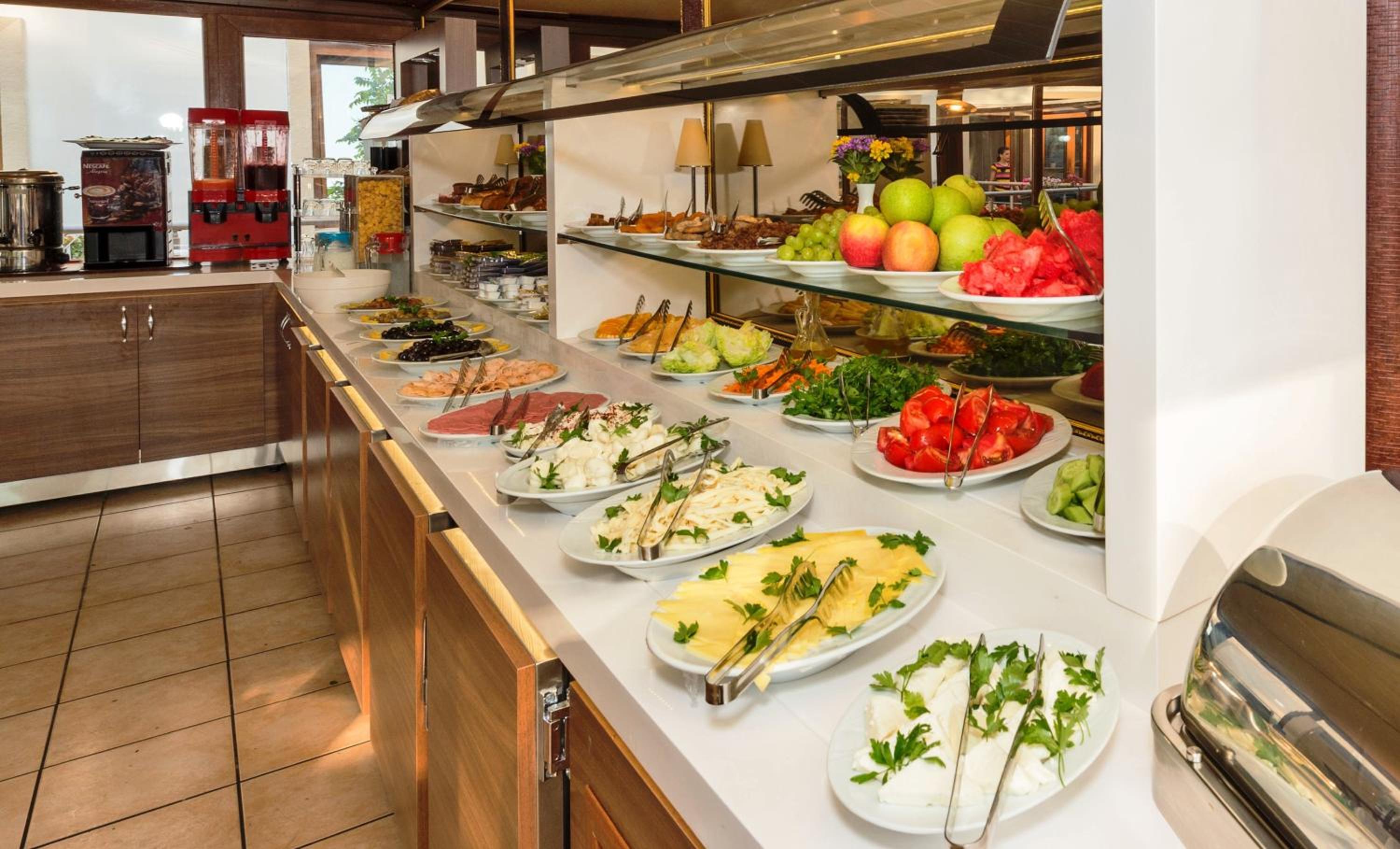 Zeynep Sultan Hotel - Image 15