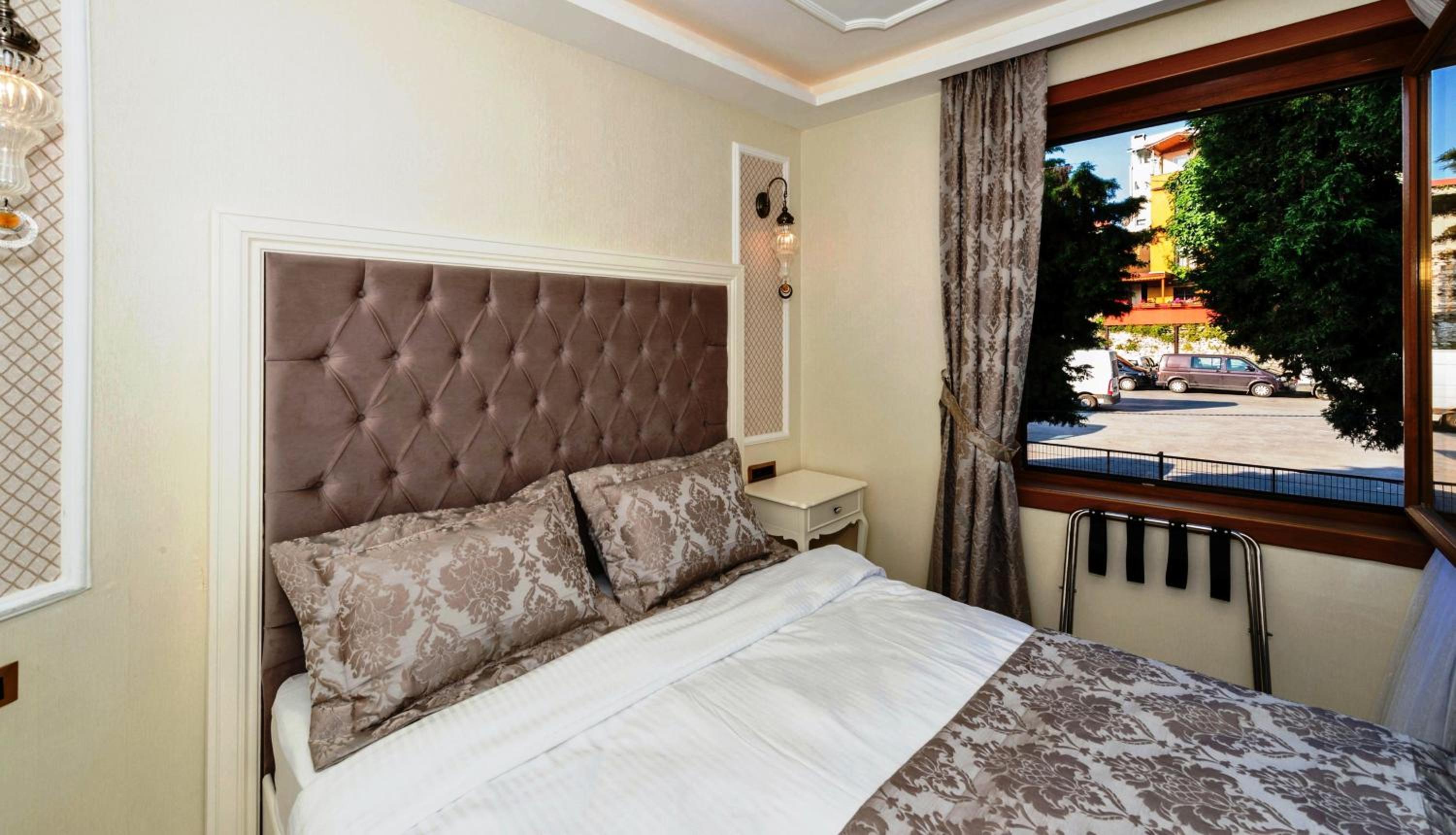Zeynep Sultan Hotel - Image 26