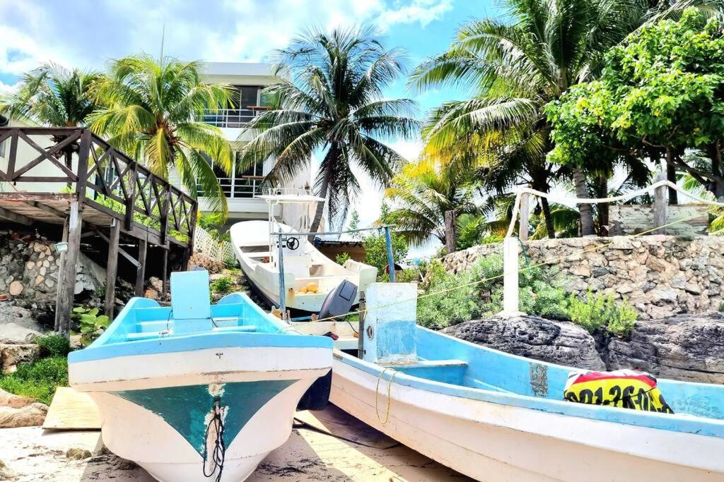 Villa on The Beach Seaside Sunrise Haven 7 bedroom