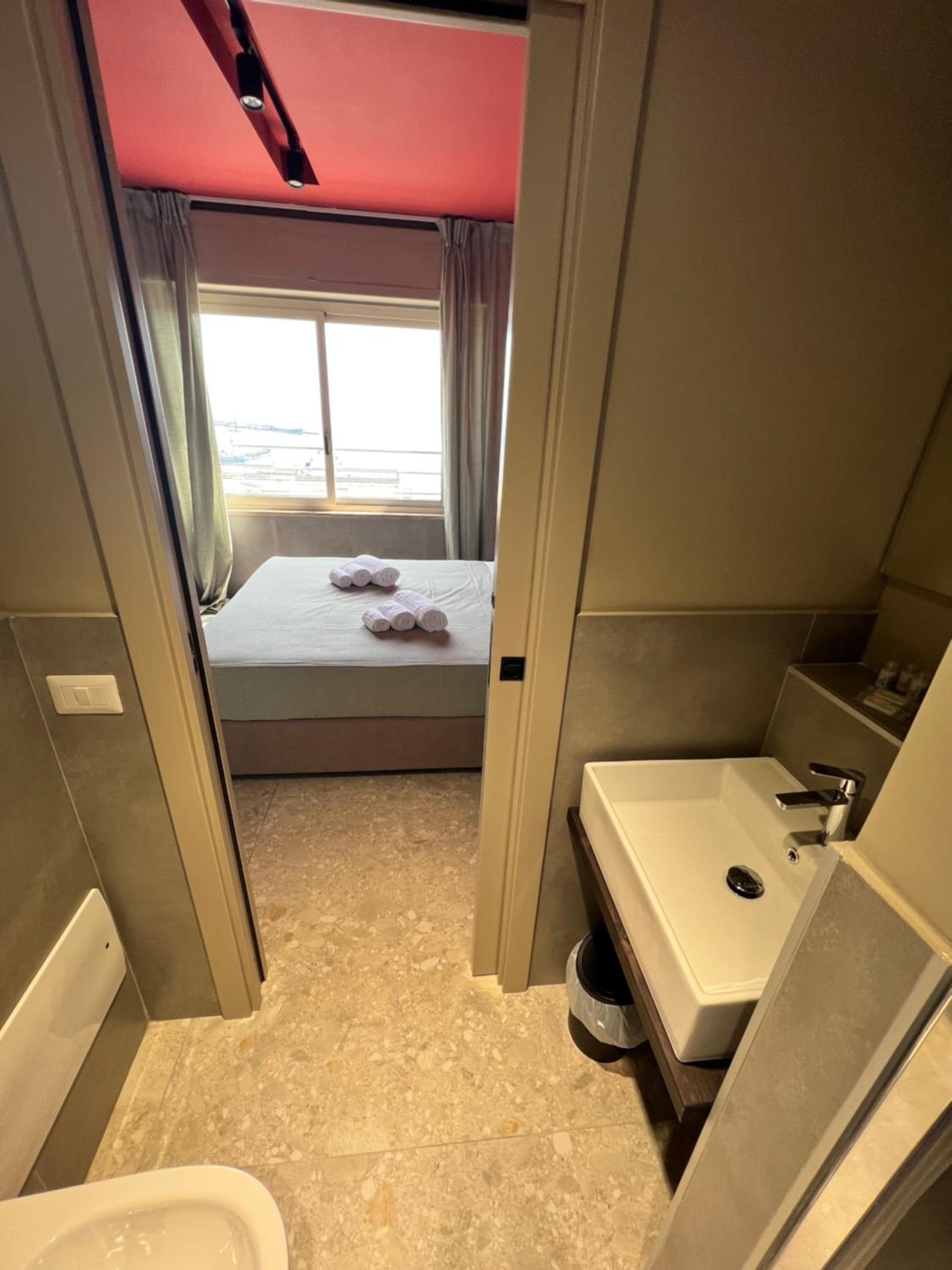 Mia Suites Porto
