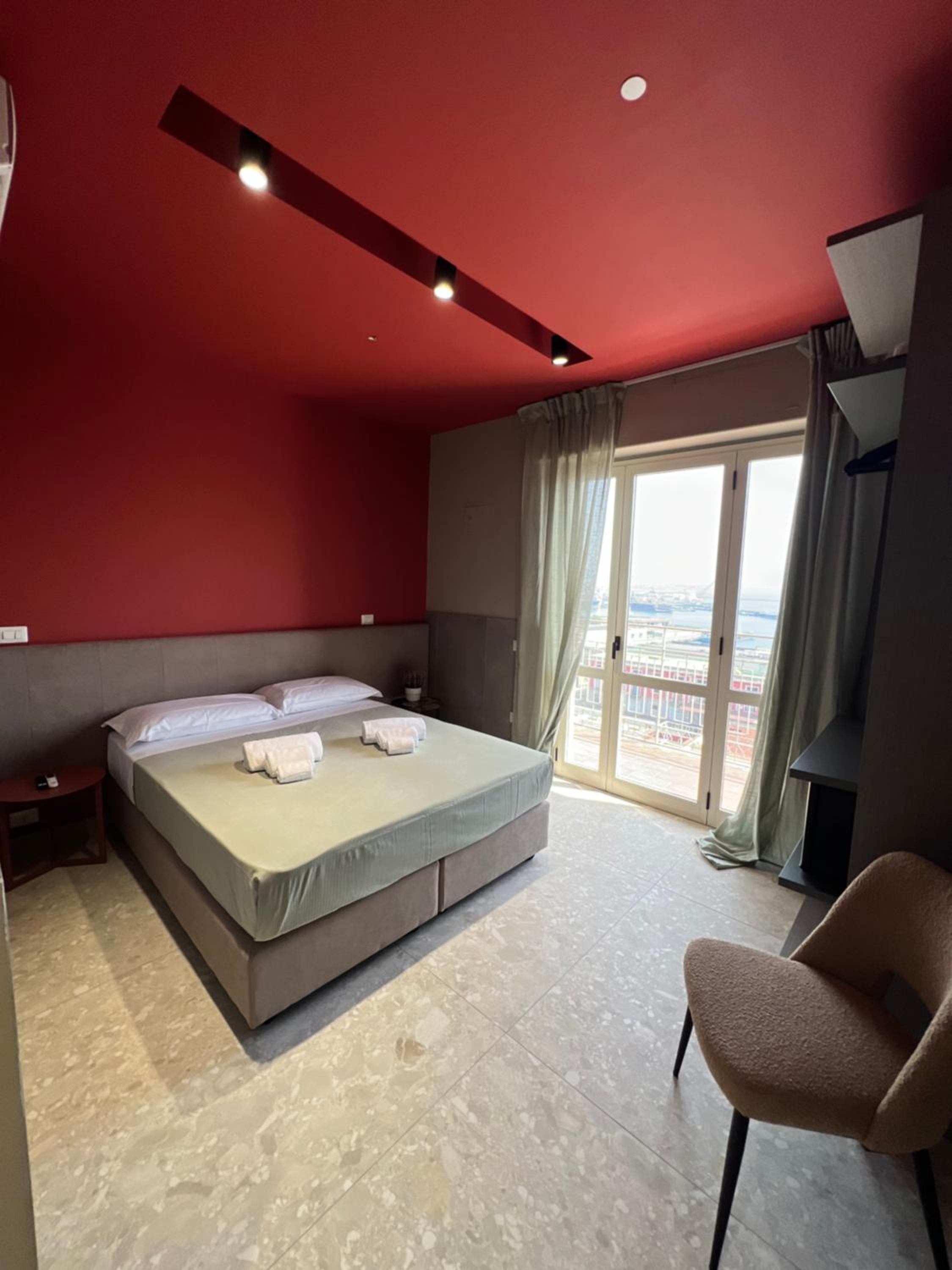Mia Suites Porto
