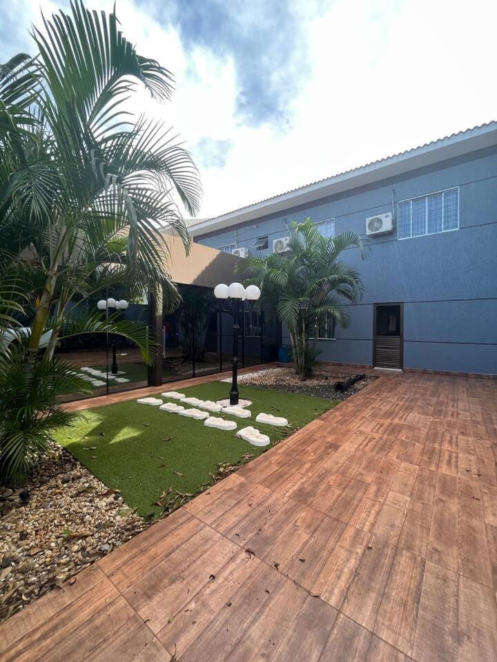 MANSÃO com piscina na Vila a