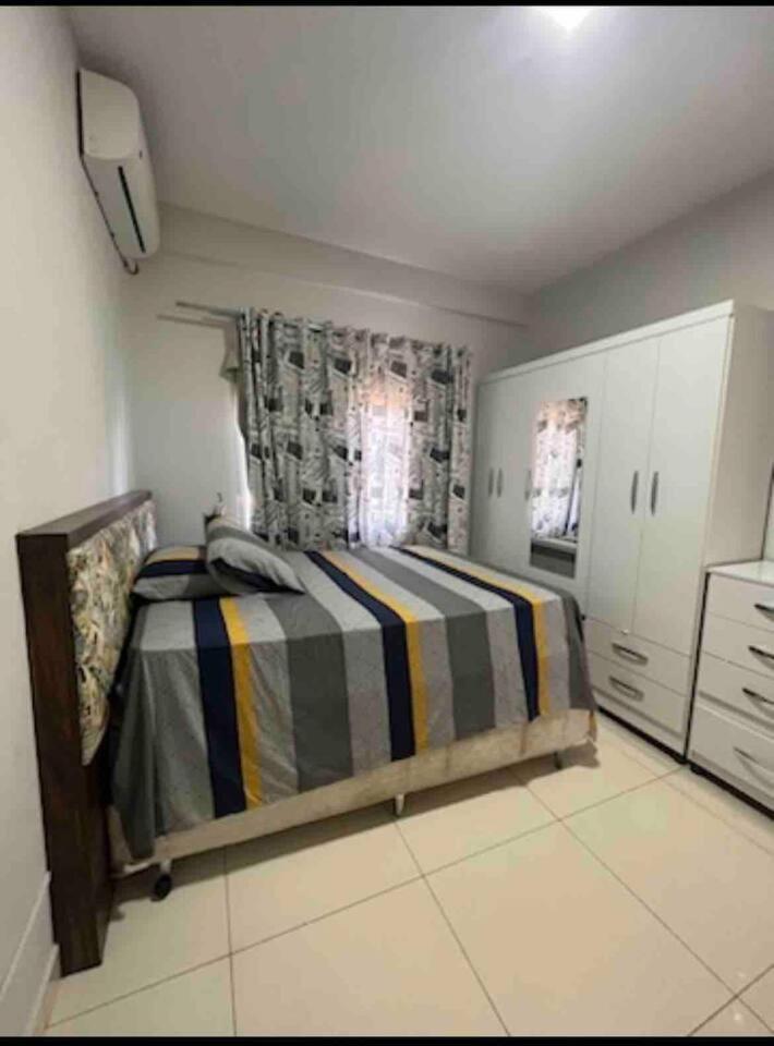 MANSÃO com piscina na Vila a
