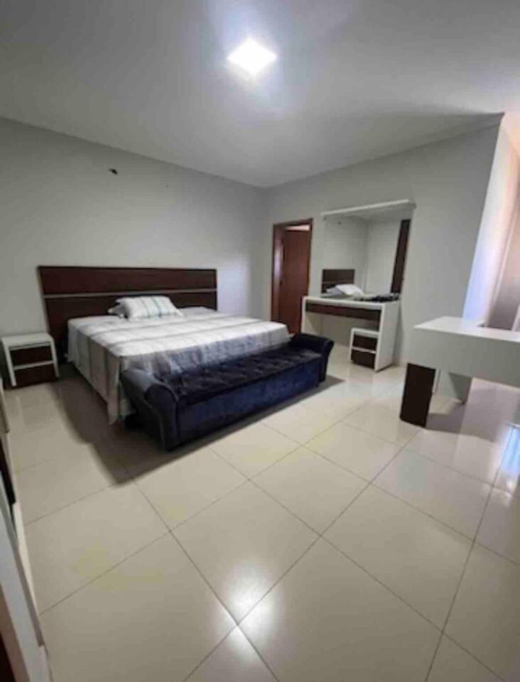MANSÃO com piscina na Vila a