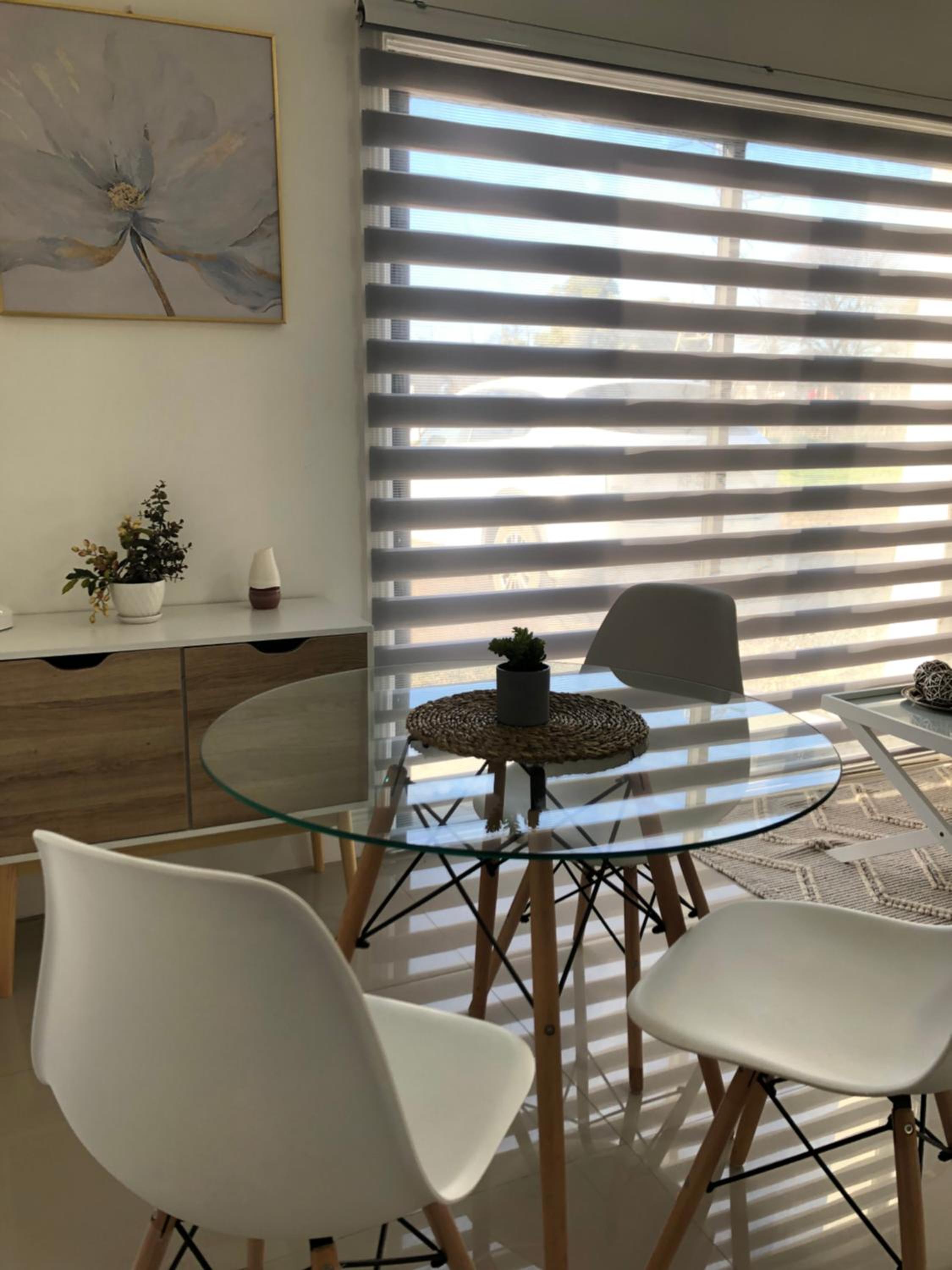 Departamento Los Canelos, a metros de Avenida Las Industrias- Incluye, NETFLIX DirecTV aire acondicionado, Internet