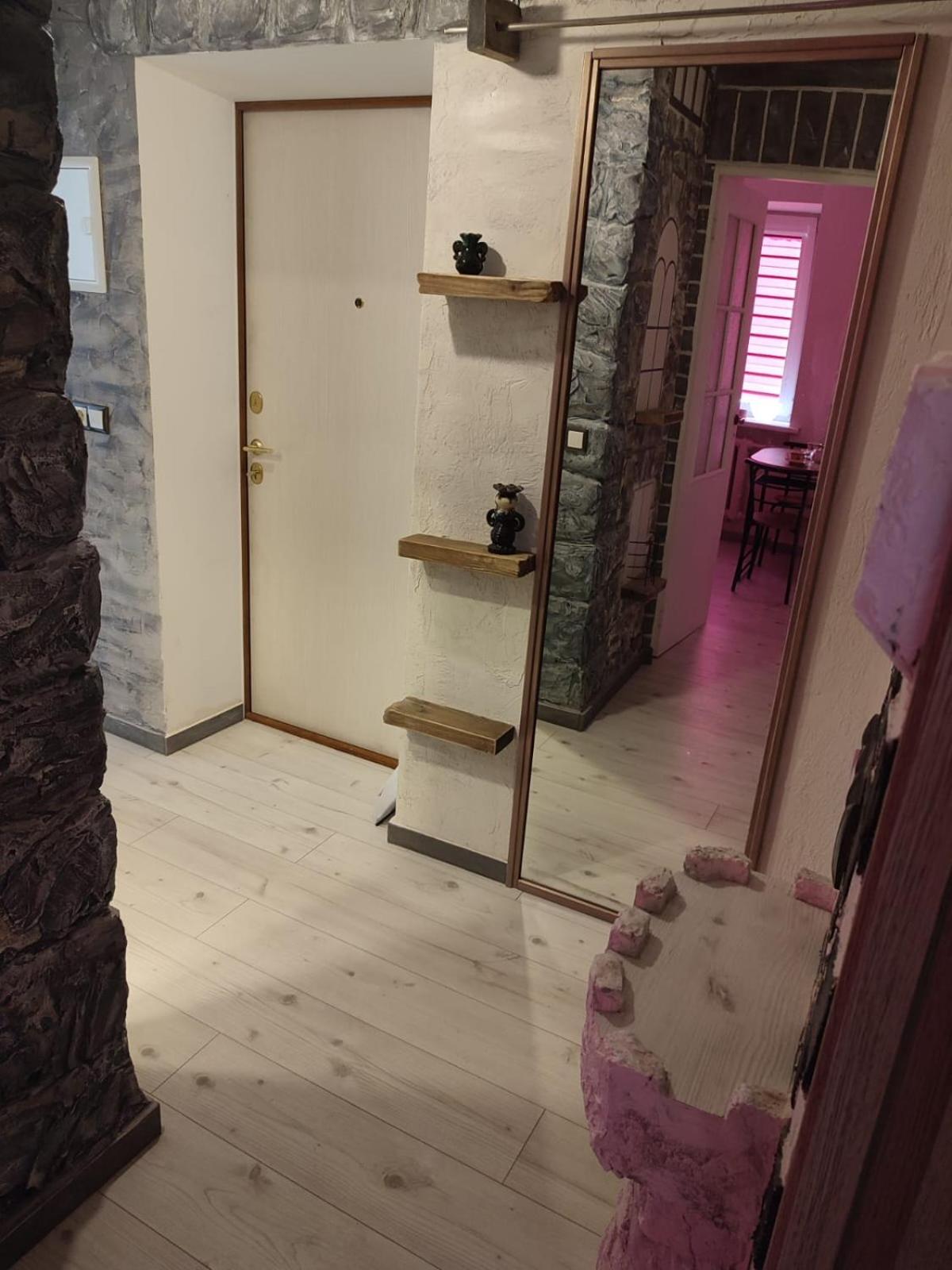 CHESS Apartment