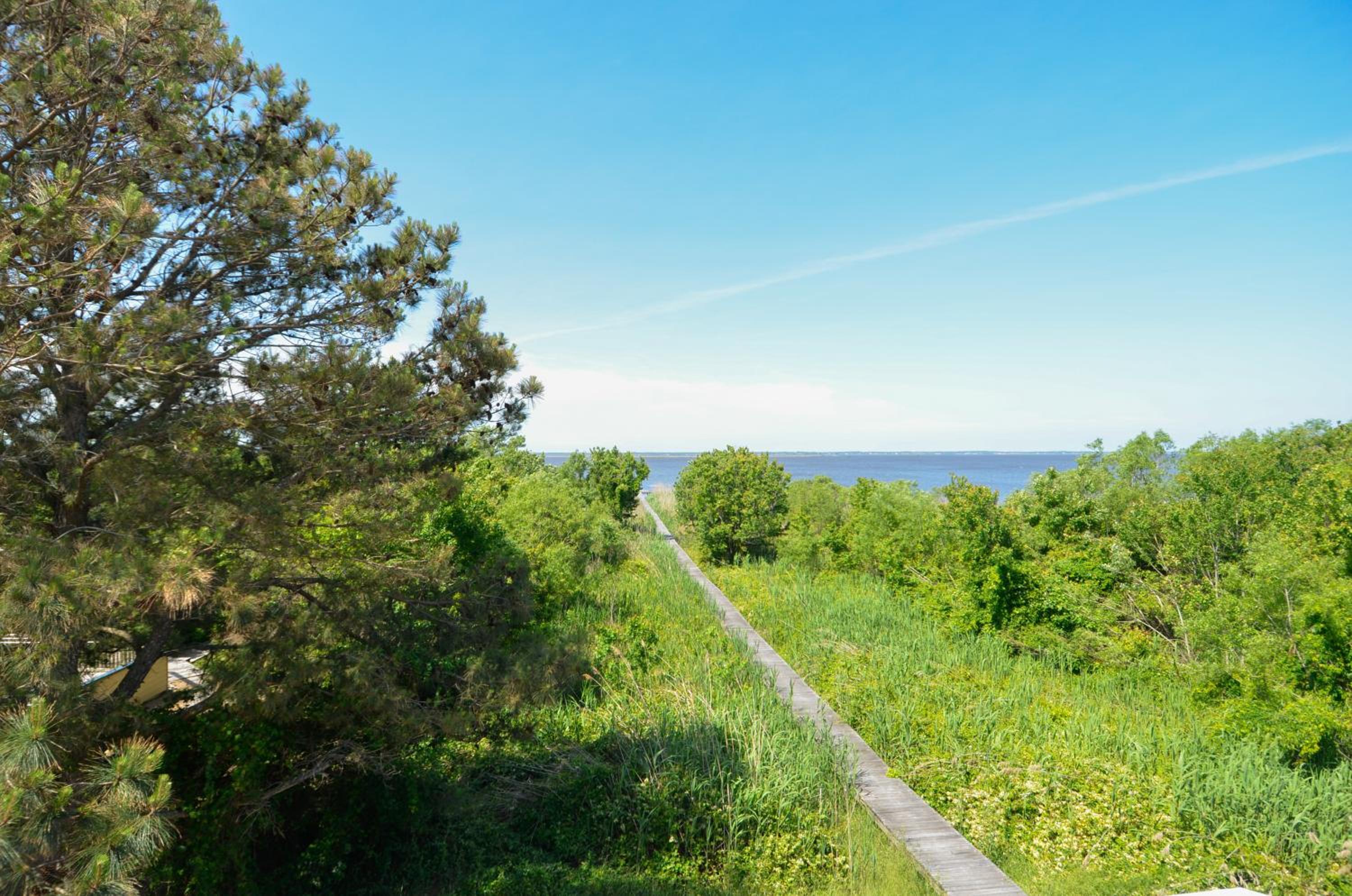 1562 - Coucher Du Soleil by Resort Realty