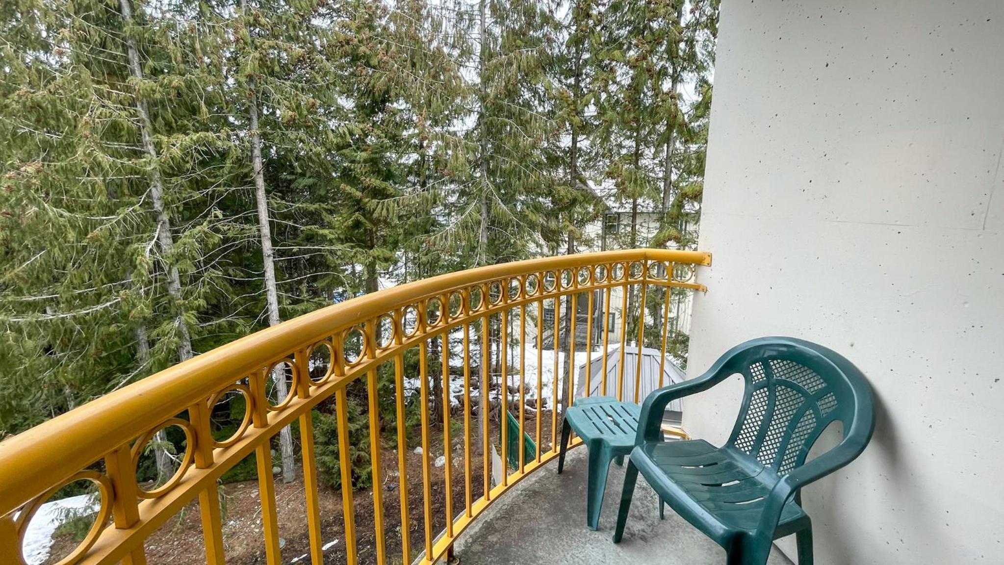 1BR in Marquise, Close to Ski Hill, Pool, Sauna, Hot Tub, Fitness Suite, Fireplace