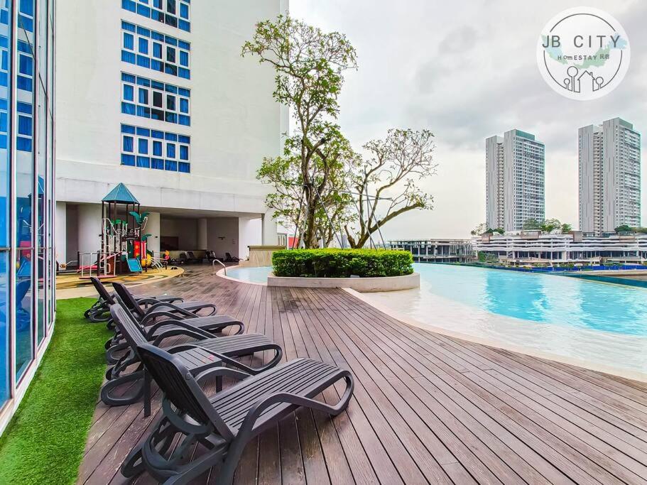Pine Tree Suites by RR JBcity photo 6
