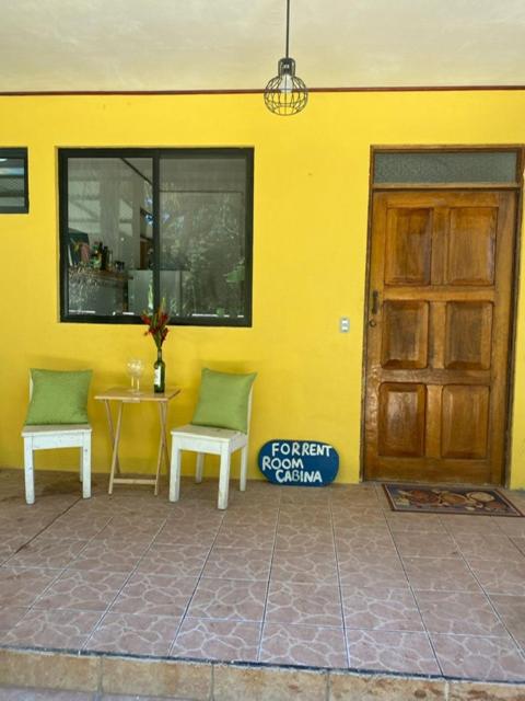 Casa Flores Carrillo - Monkey Cabena