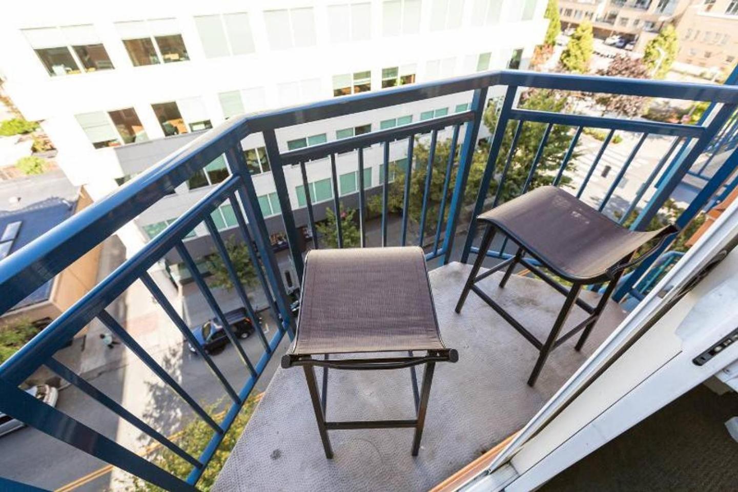 Space Needle Downtown Modern Top Story Penthouse
