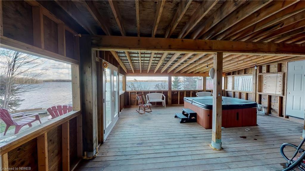 Les Memoires Lakehouse