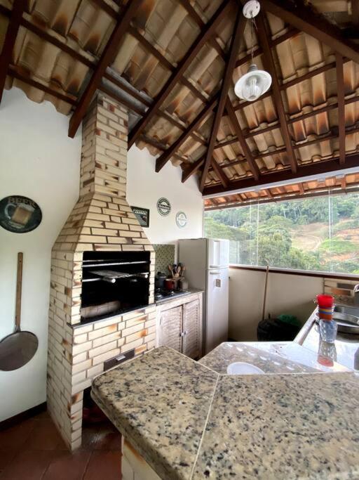 Casa em Secretário a 800 metros do centro de Secretário chacaradosolsecretario