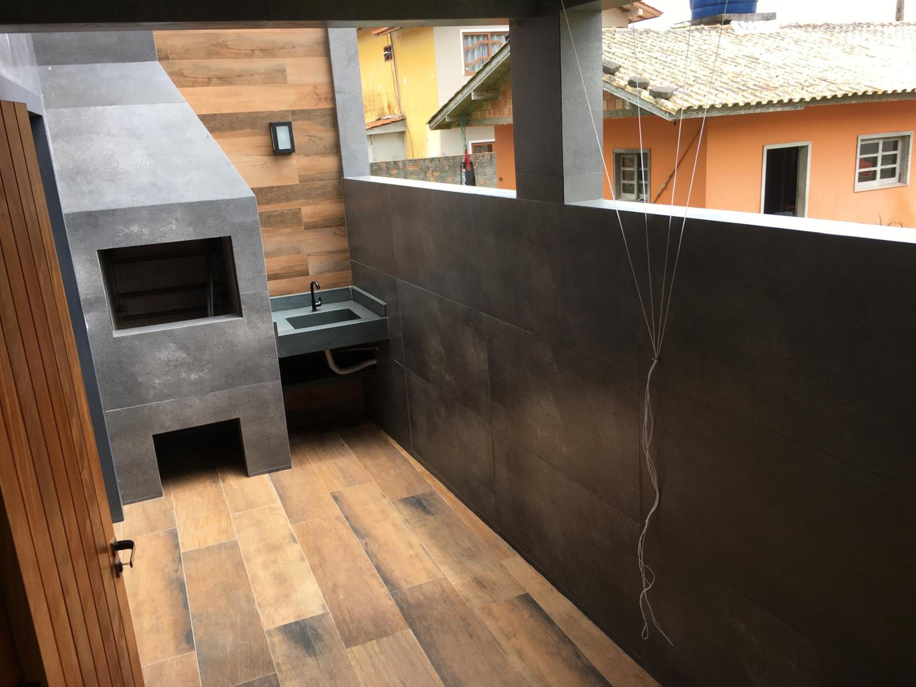 Surf House