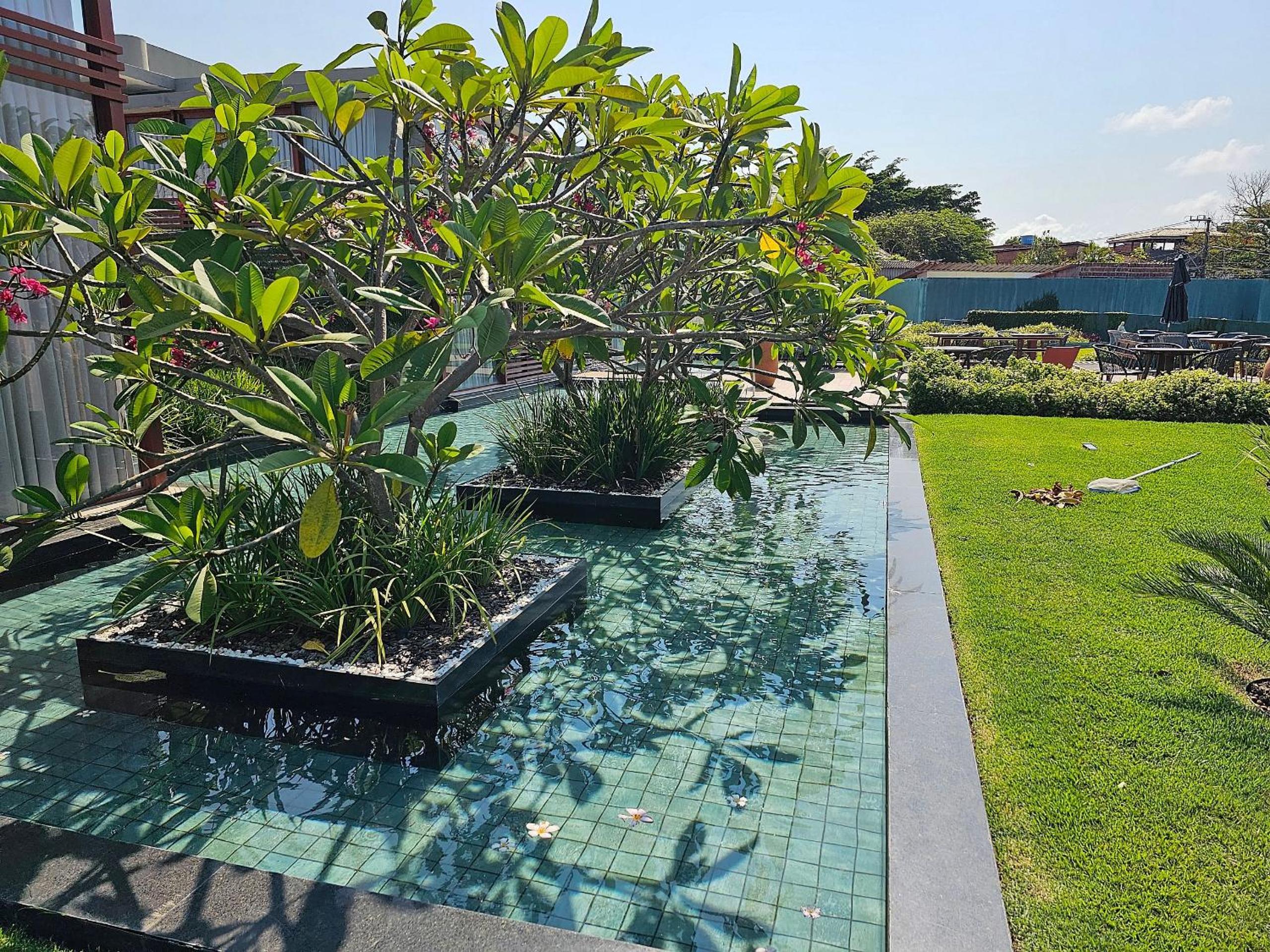 Luxury Flat with Private Pool – Île de Pipa Resort | Locar House