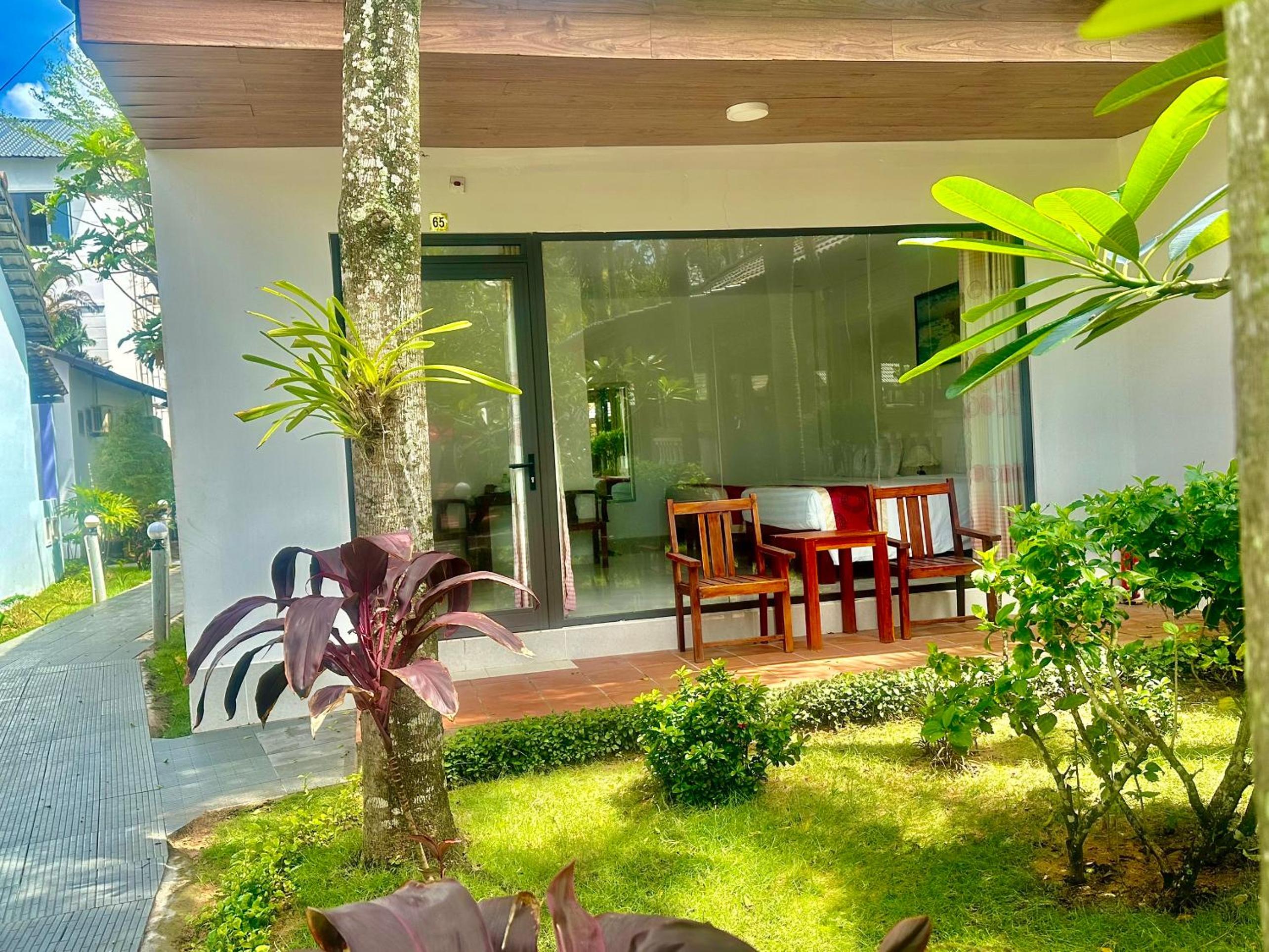 Orange Resort
