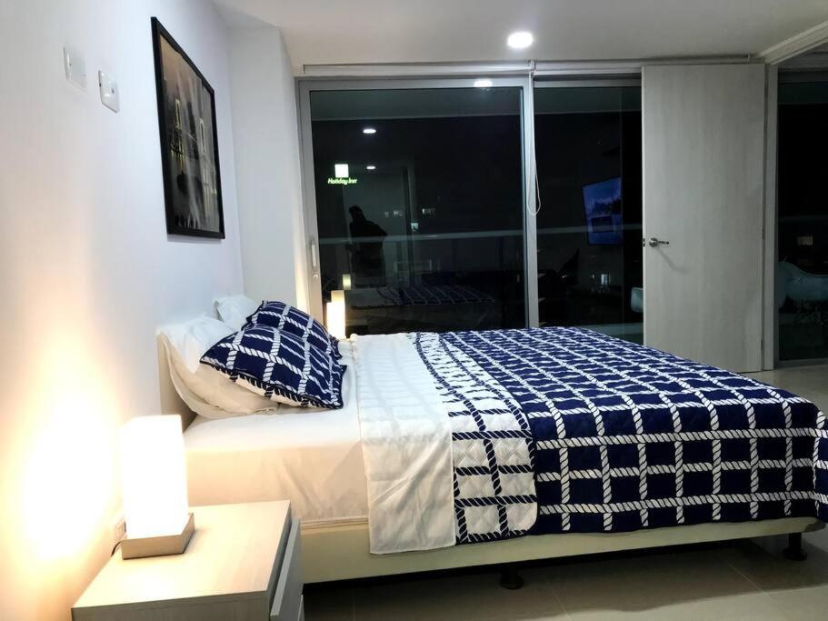 Sensacional Apartamento nuevo frente al mar