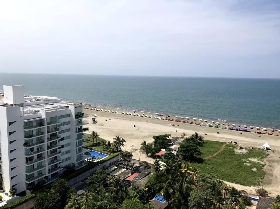 Sensacional Apartamento nuevo frente al mar