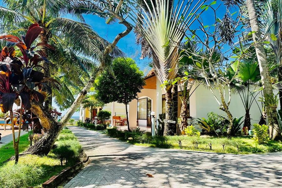 Orange Resort