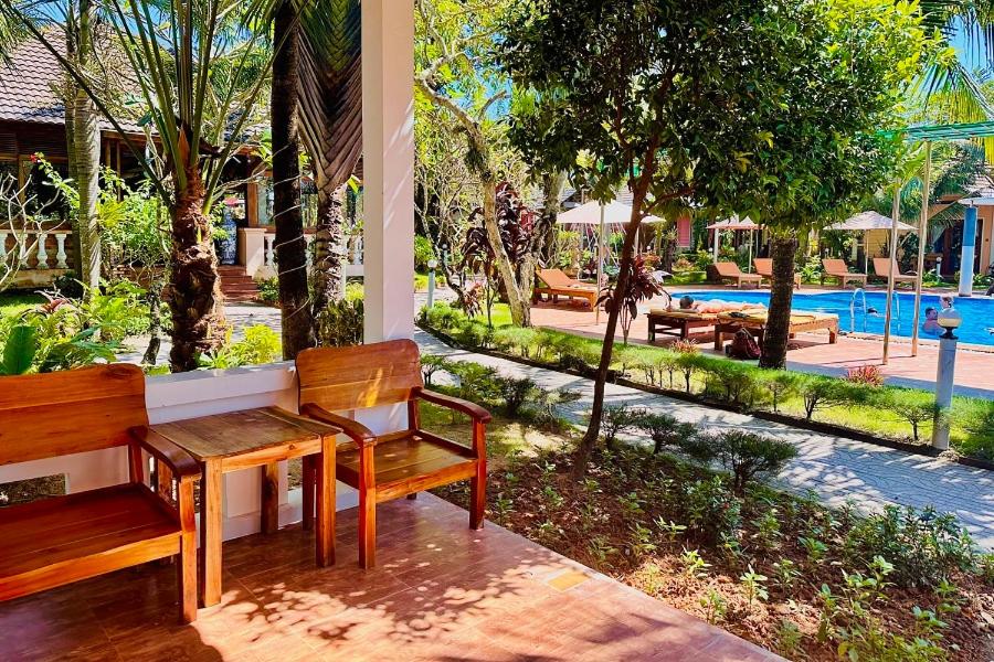 Orange Resort