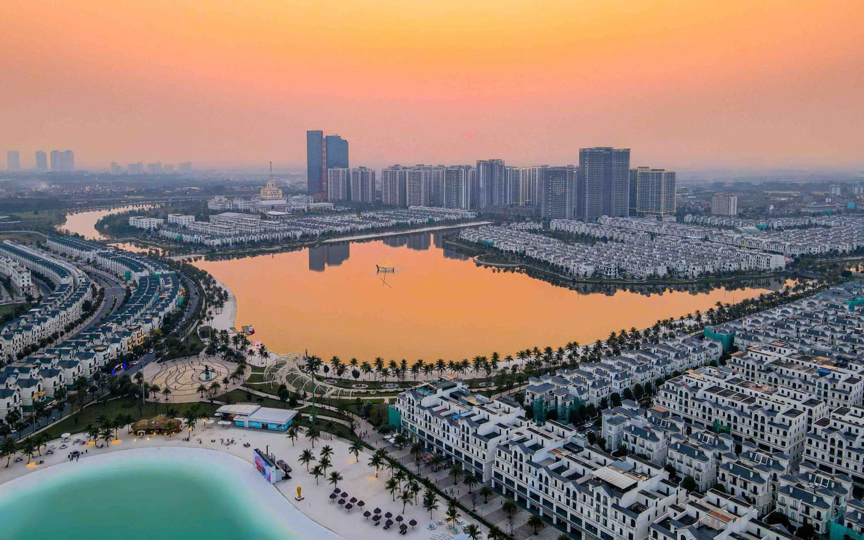 Great View Artificial Sea 5' to Shopping Centre