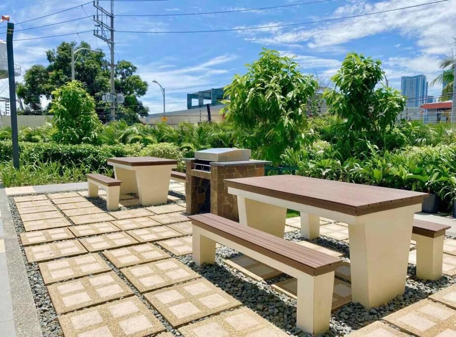 Staycation at Brixton Place view 3
