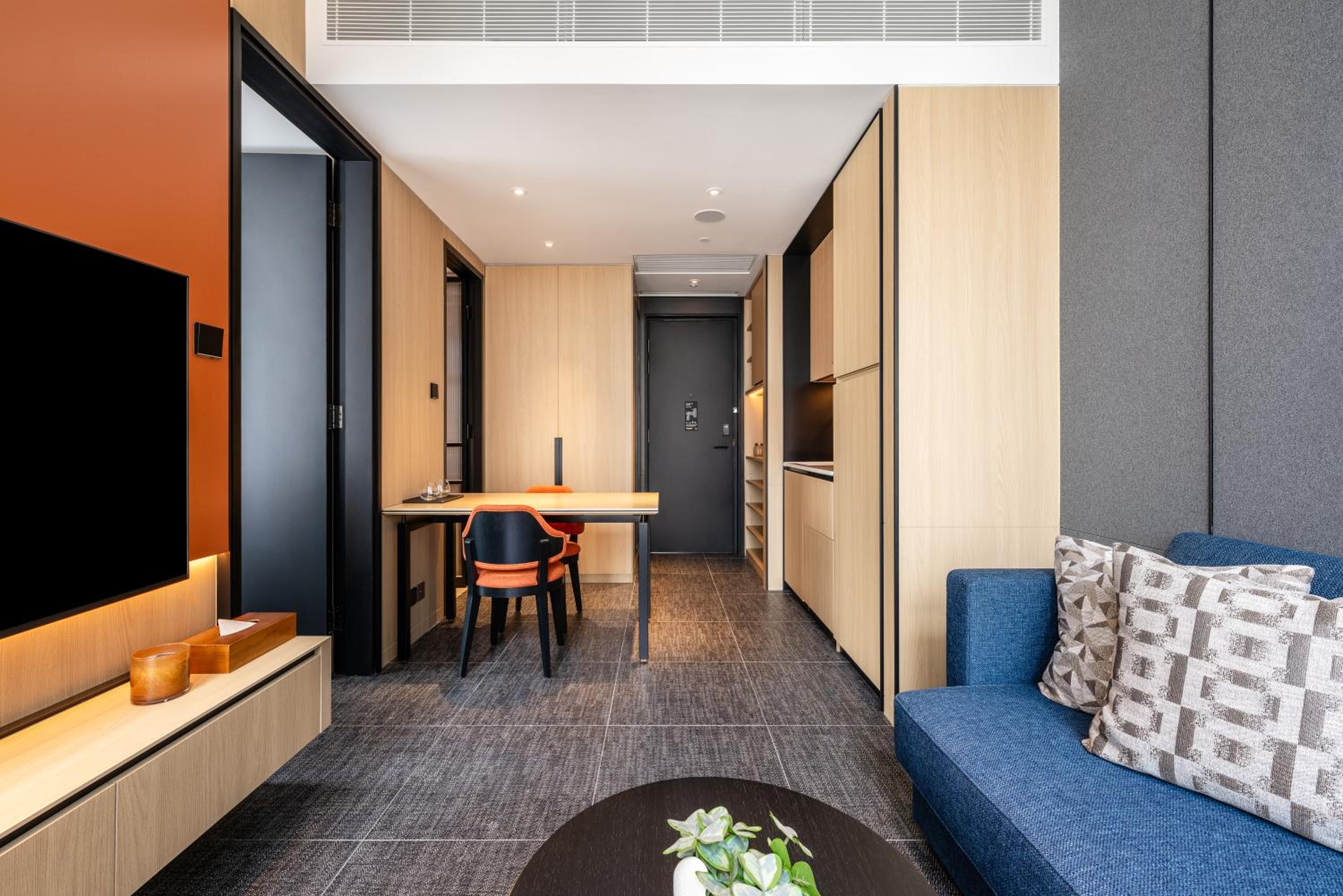 TOWNPLACE WEST KOWLOON