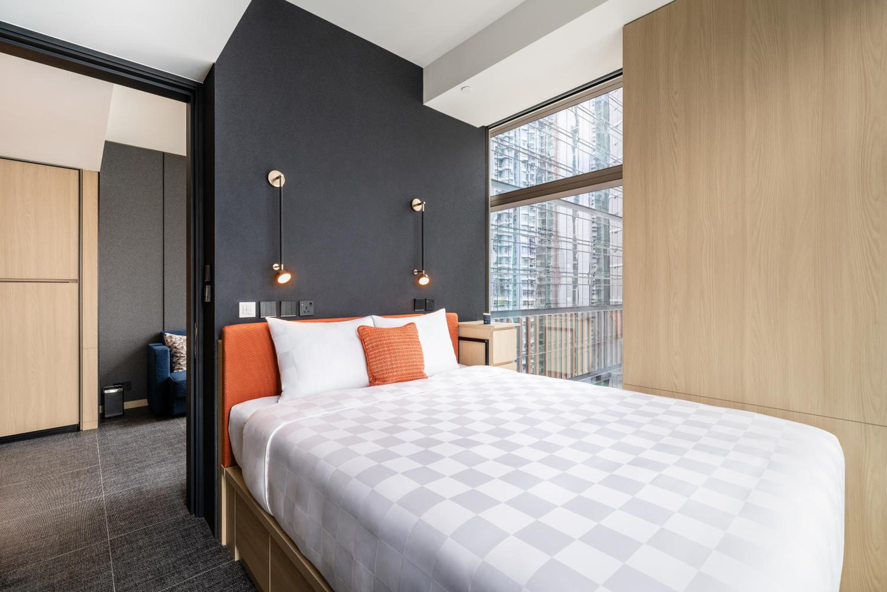 TOWNPLACE WEST KOWLOON