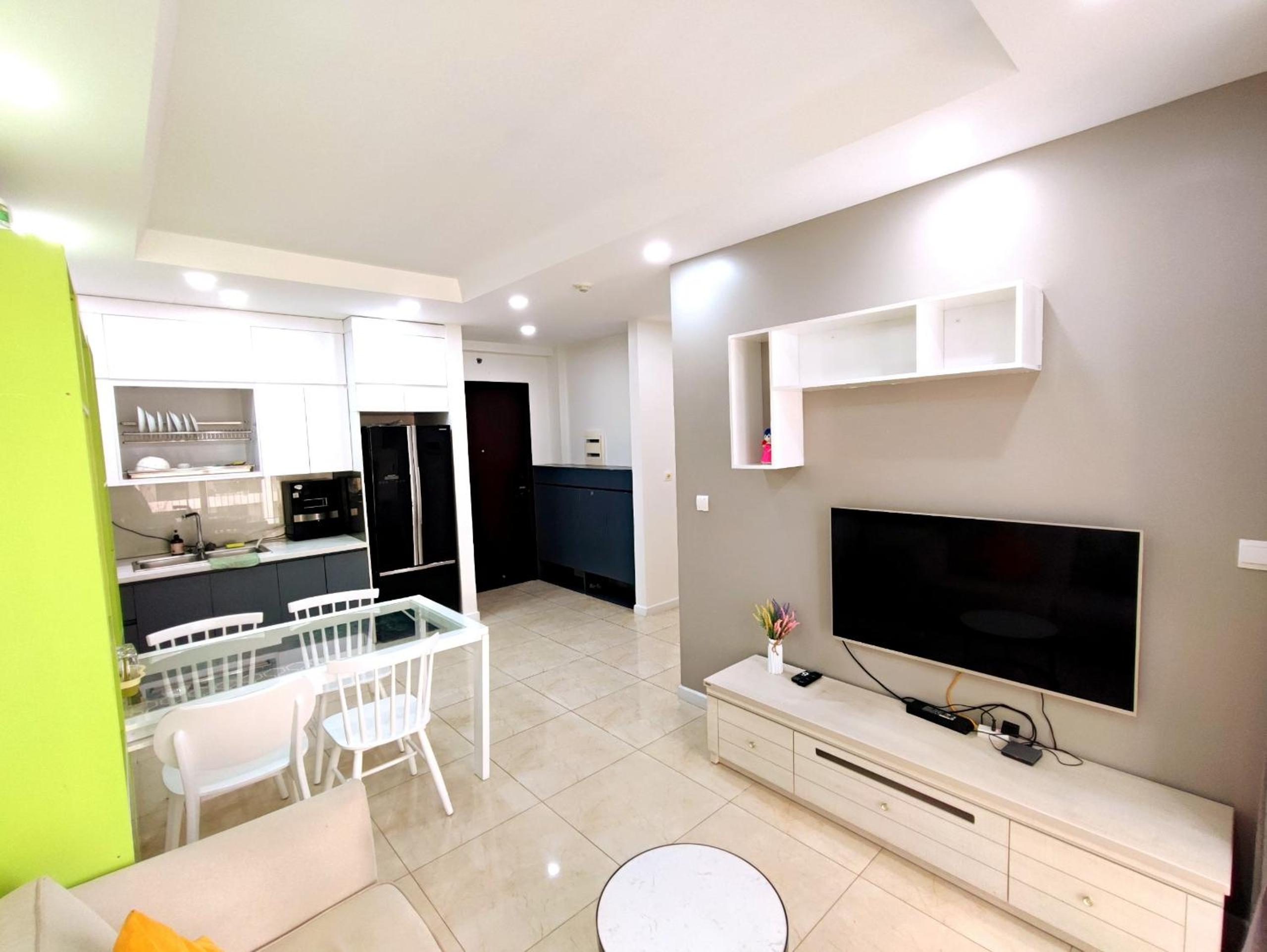 Vinhomes D'Capitale-Căn hộ 2 phòng ngủ + 2 phòng tắm
