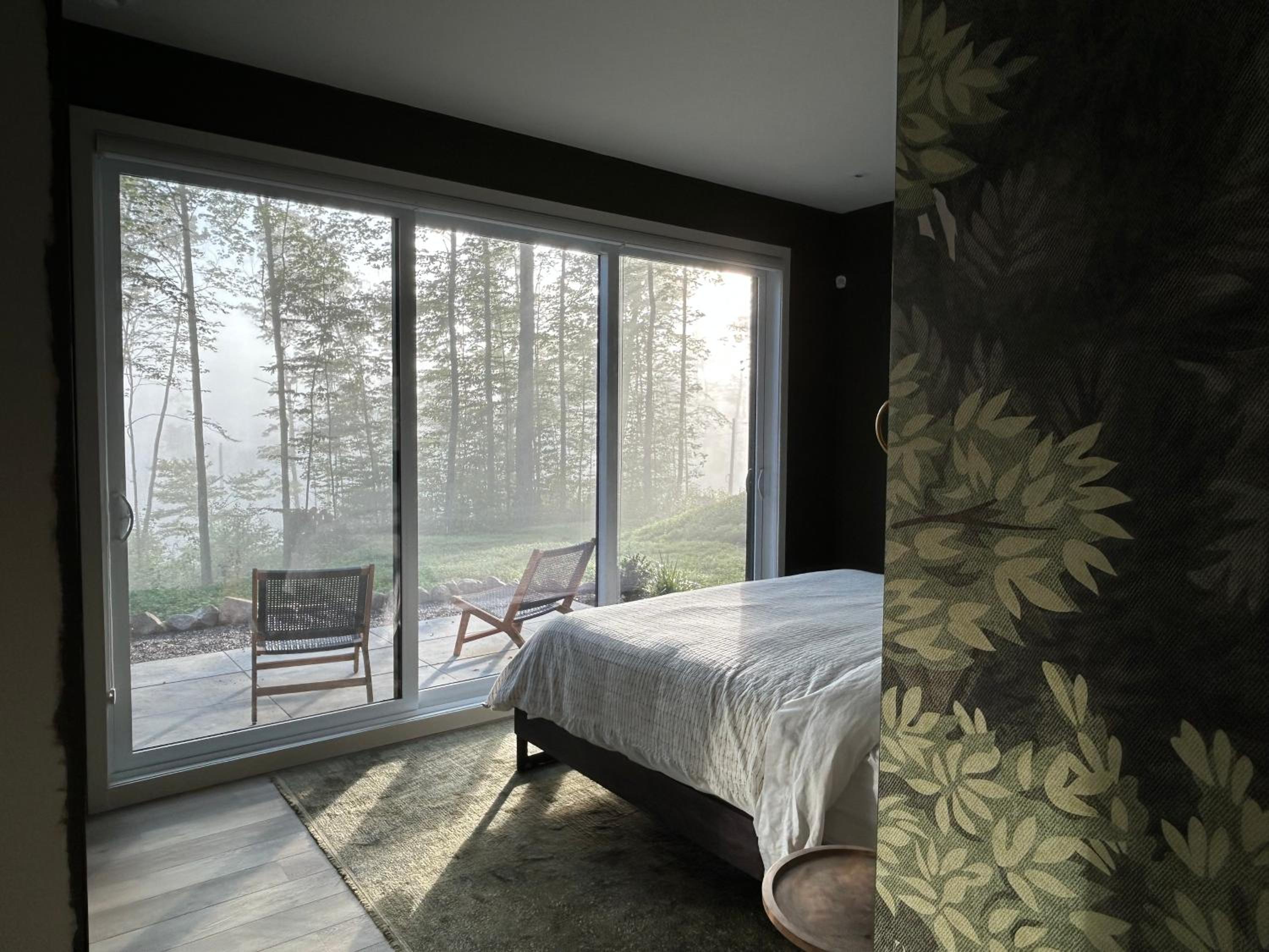 Luxury Mountain Retreat with Spa Near Mont Tremblant