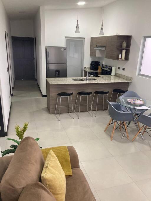 Hermoso Apartamento en Alajuela