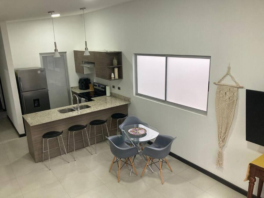 Hermoso Apartamento en Alajuela