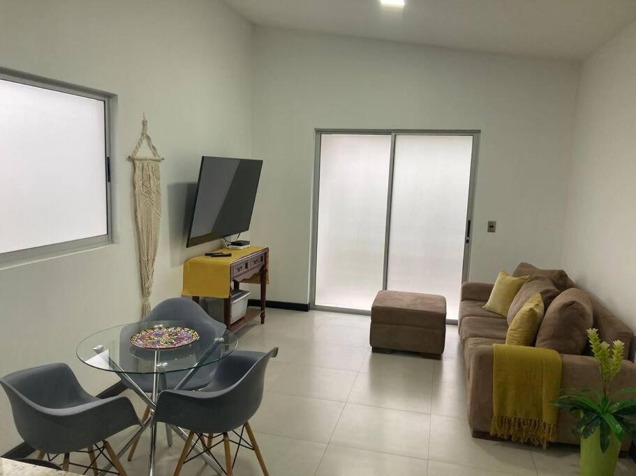 Hermoso Apartamento en Alajuela
