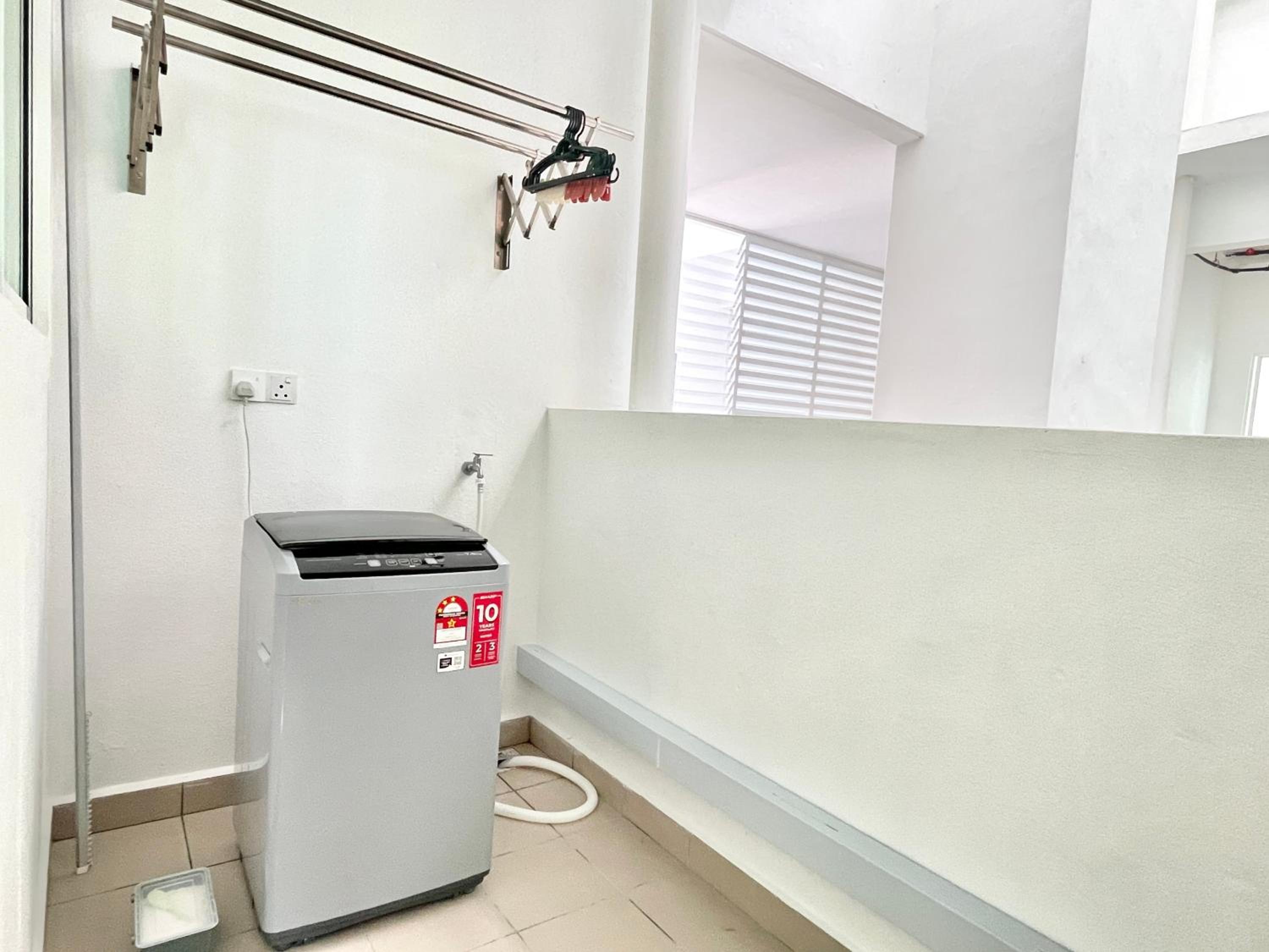 Amber 2B2B Cozy apt Wi-Fi TV Box near Encore Melaka photo 3