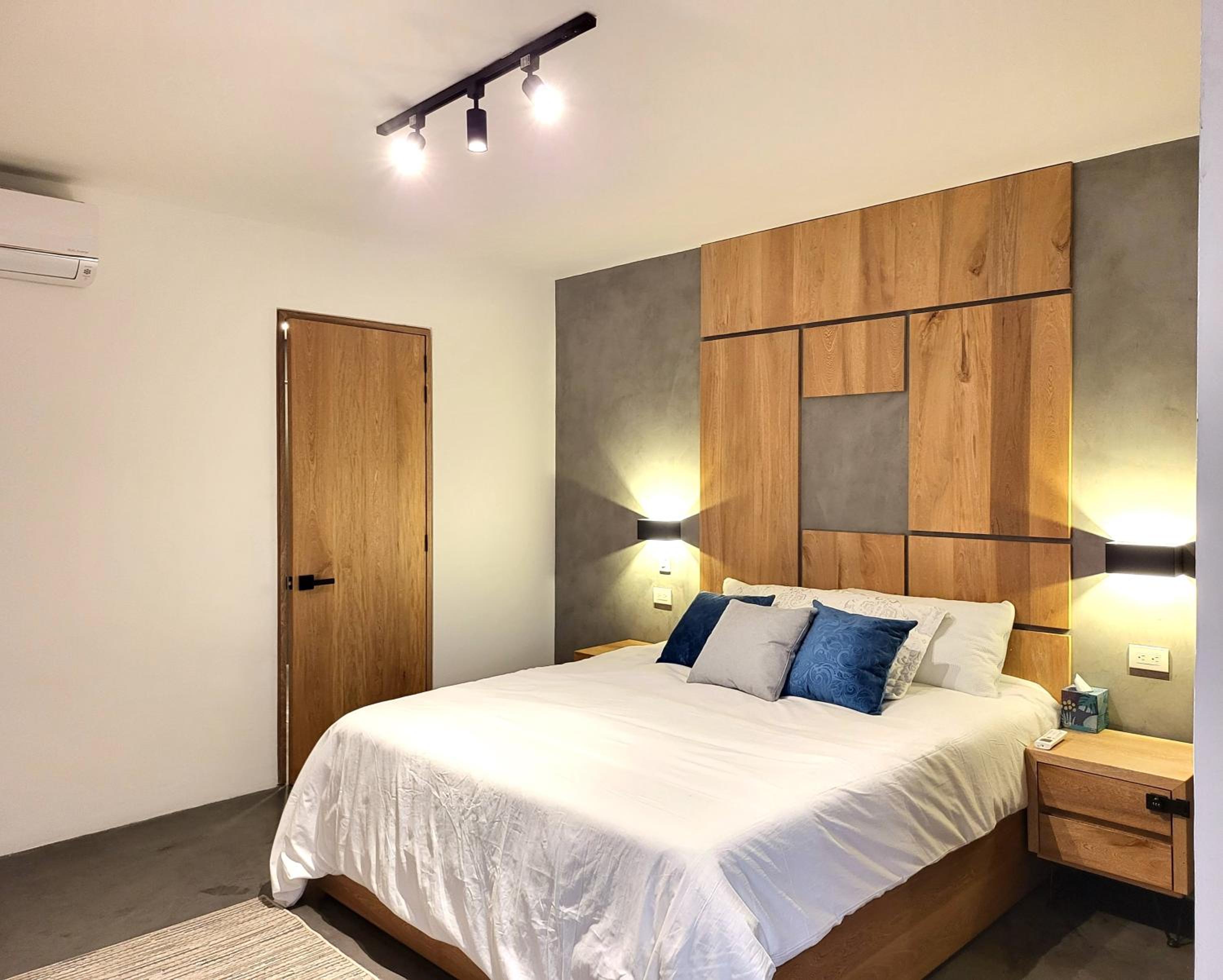 Center City Flats - Apartments in El Poblado near Park Lleras, Medellin!