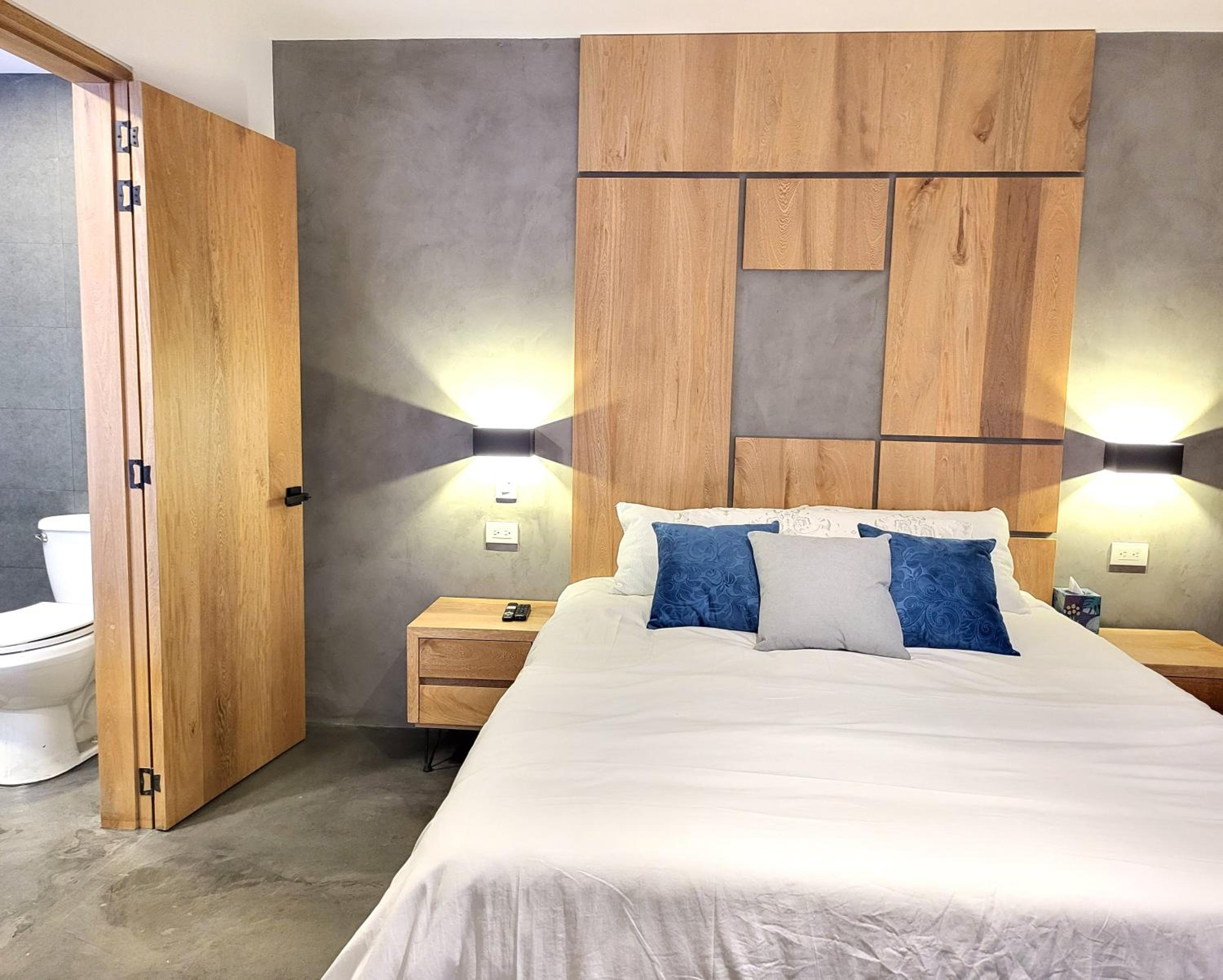 Center City Flats - Apartments in El Poblado near Park Lleras, Medellin!