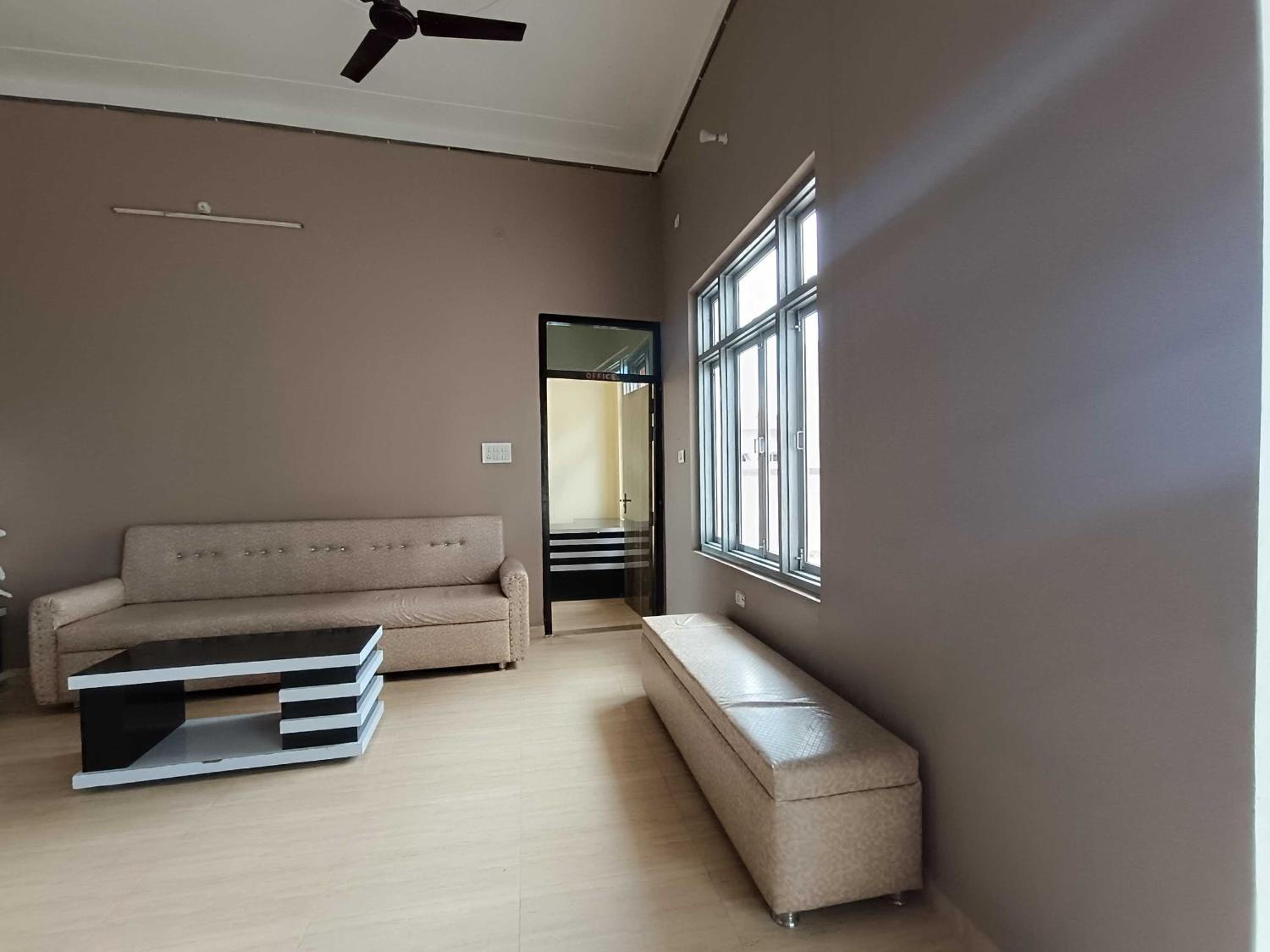 Hotel O Home HR Homes