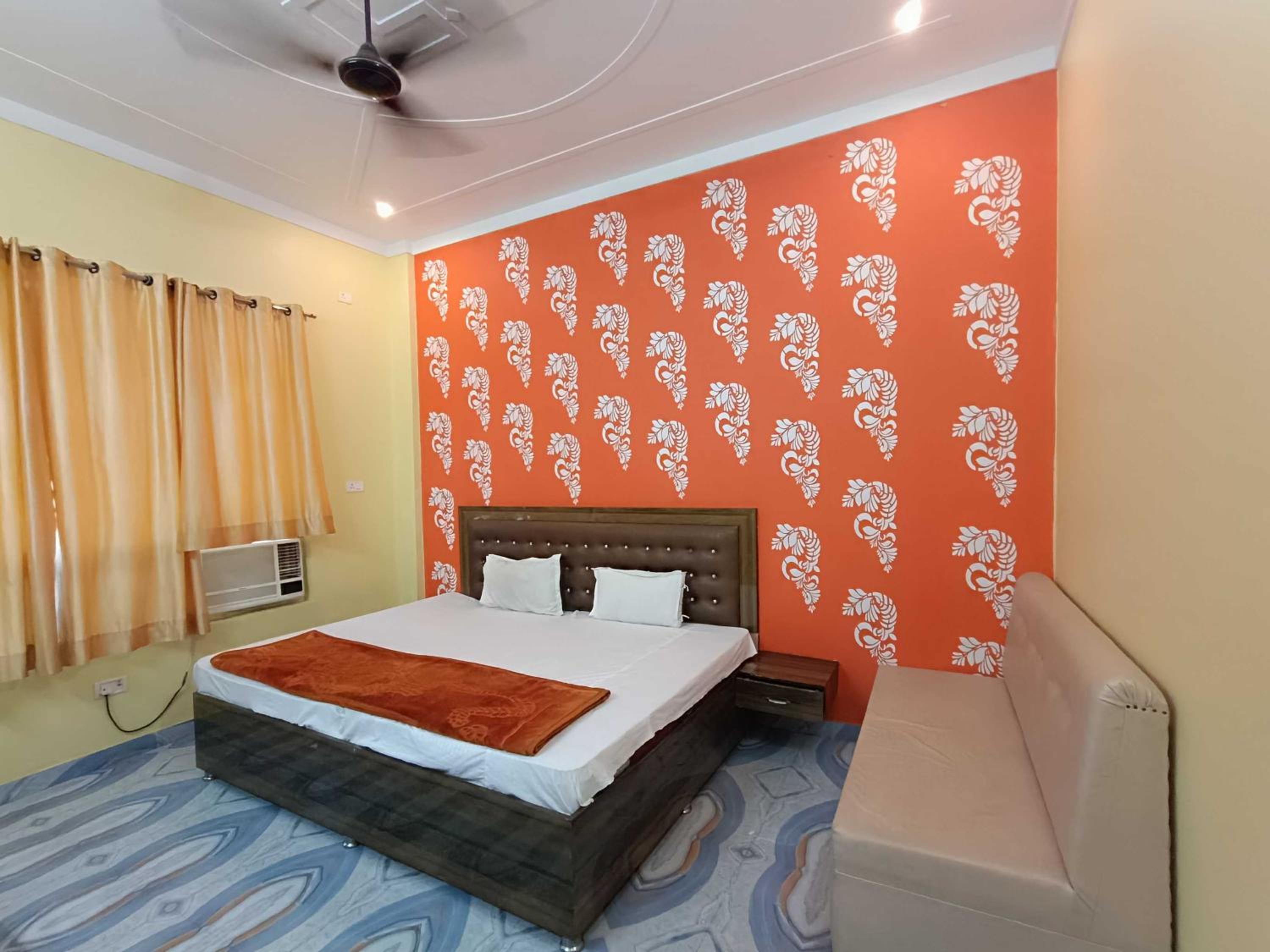 Hotel O Home HR Homes
