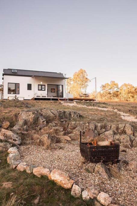 Whispering Waters -Tiny house 15mins from Bathurst CBD