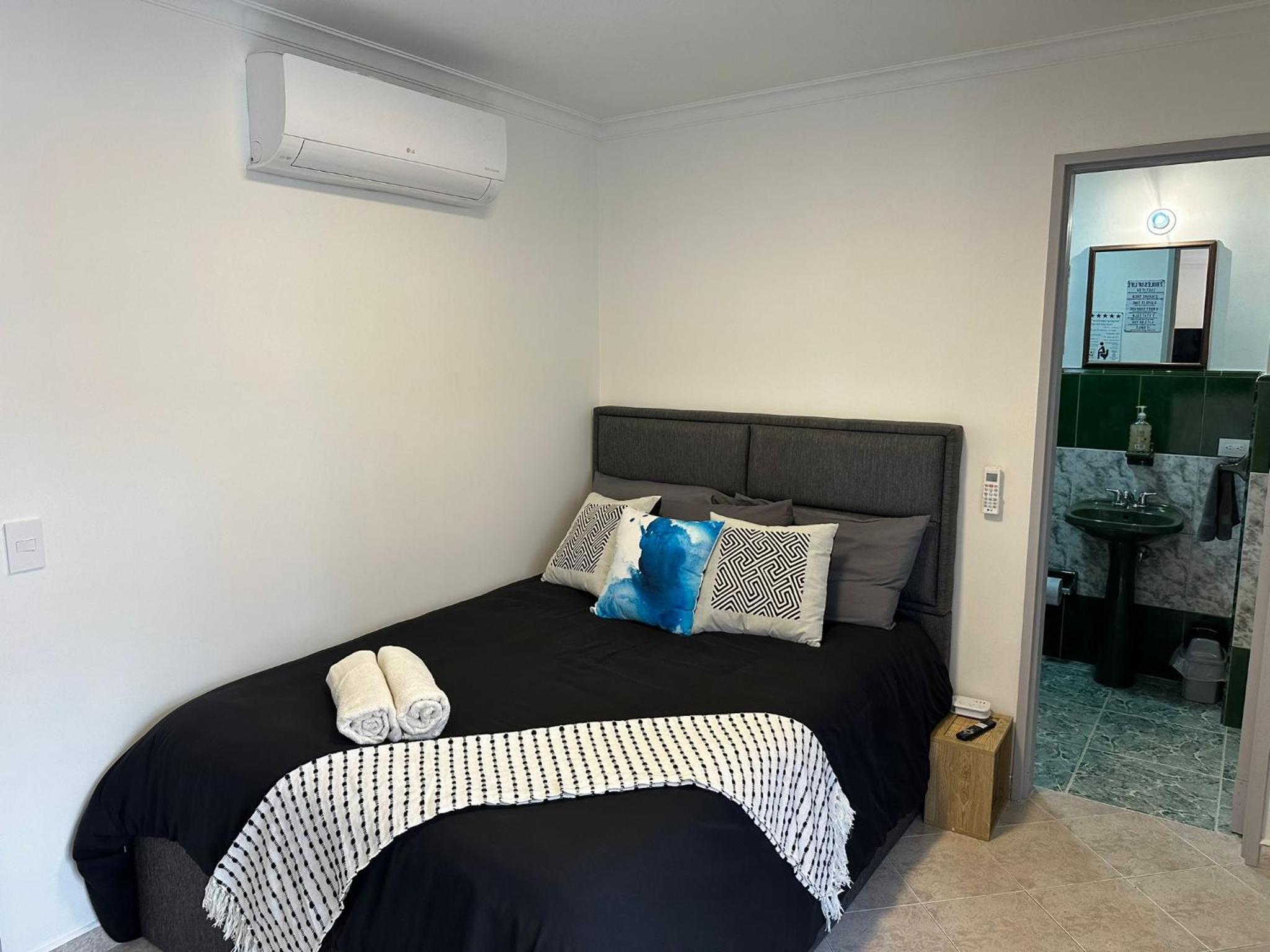 Center City Flats - Apartments in El Poblado near Park Lleras, Medellin!