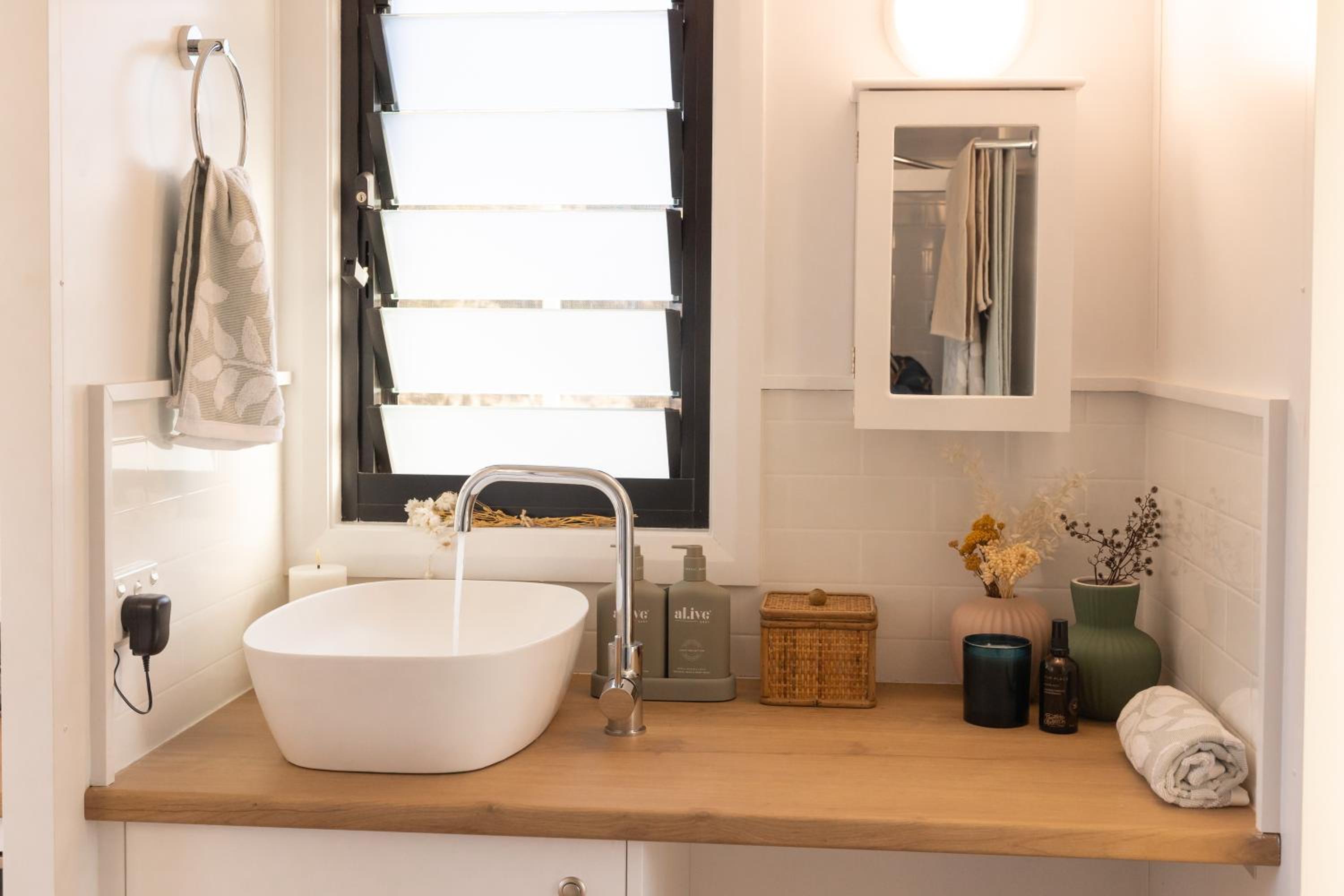 Whispering Waters -Tiny house 15mins from Bathurst CBD