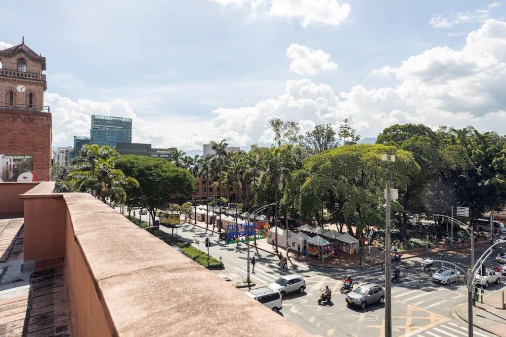 Center City Flats - Apartments in El Poblado near Park Lleras, Medellin!